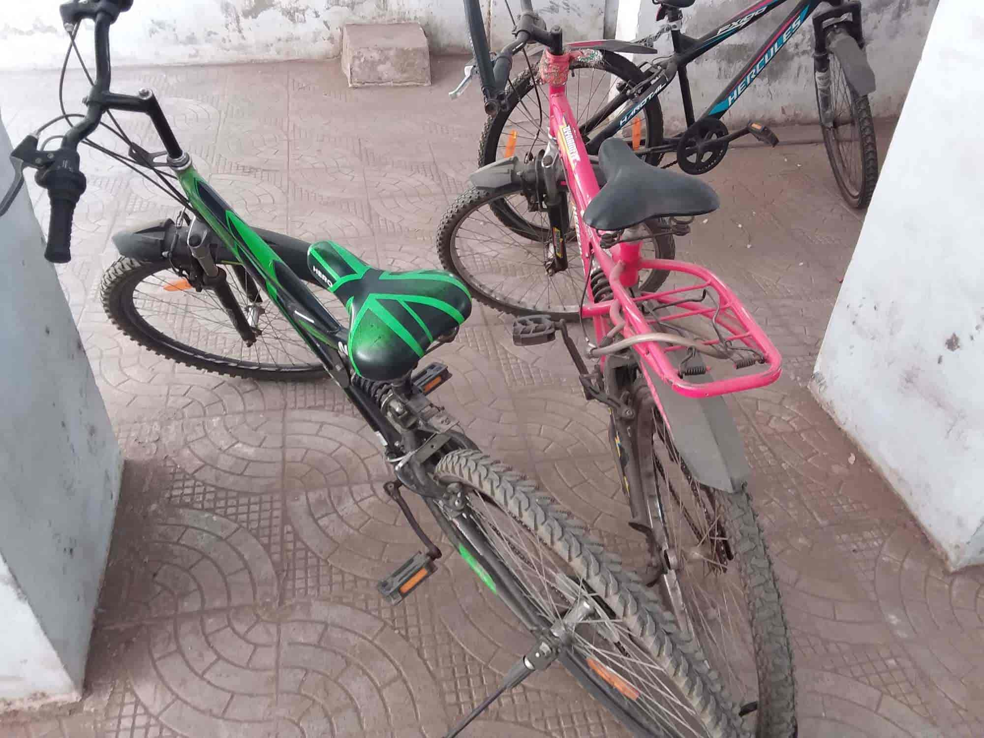 Second hand discount cycle 1000 rupees