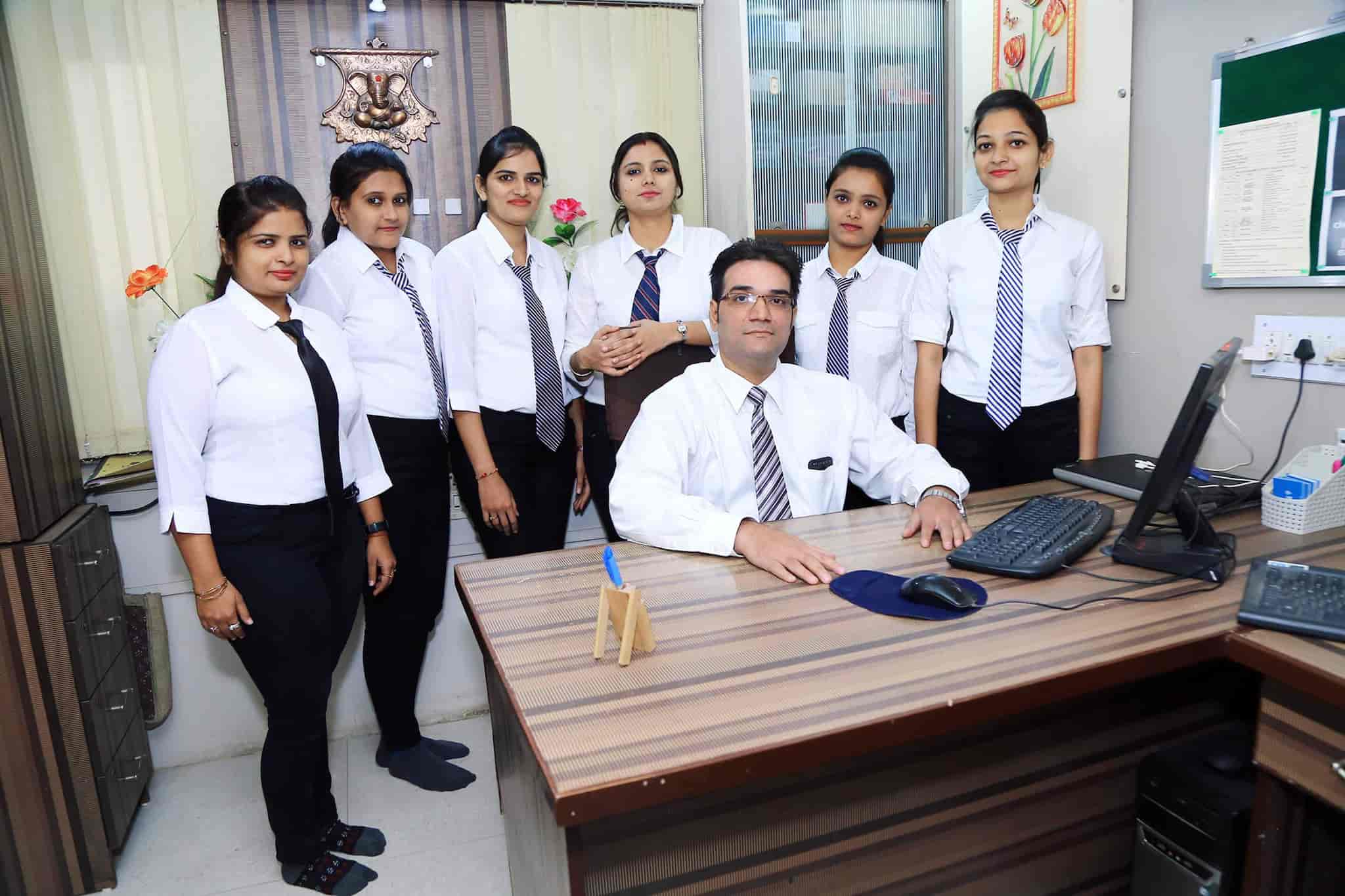 8 Photos of BEST-FIT Recruitment Riders (Recruiter For Pharma in 