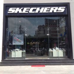 skechers taksh galaxy