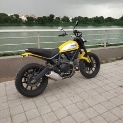 baroda yamaha showroom