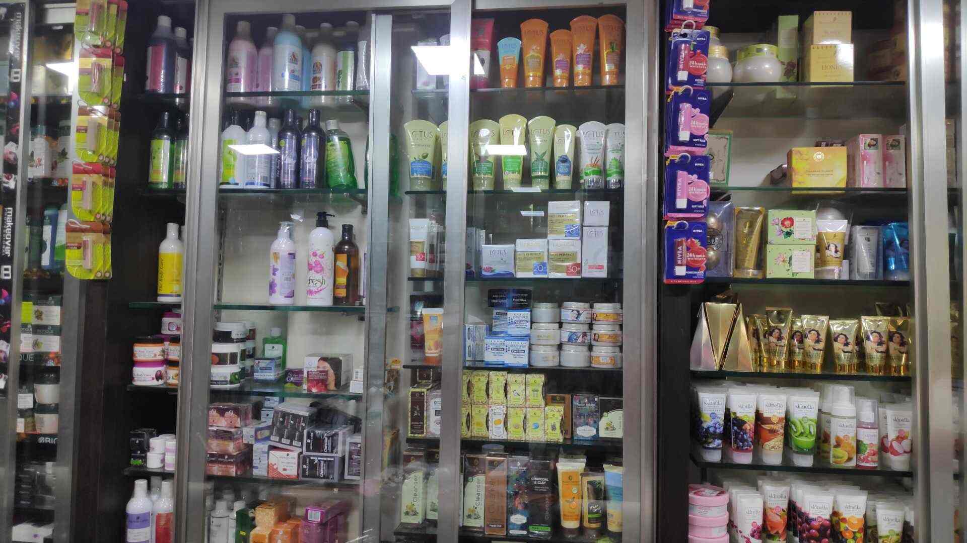 Beauty Palace Labbipet Cosmetic Dealers In Vijayawada Justdial
