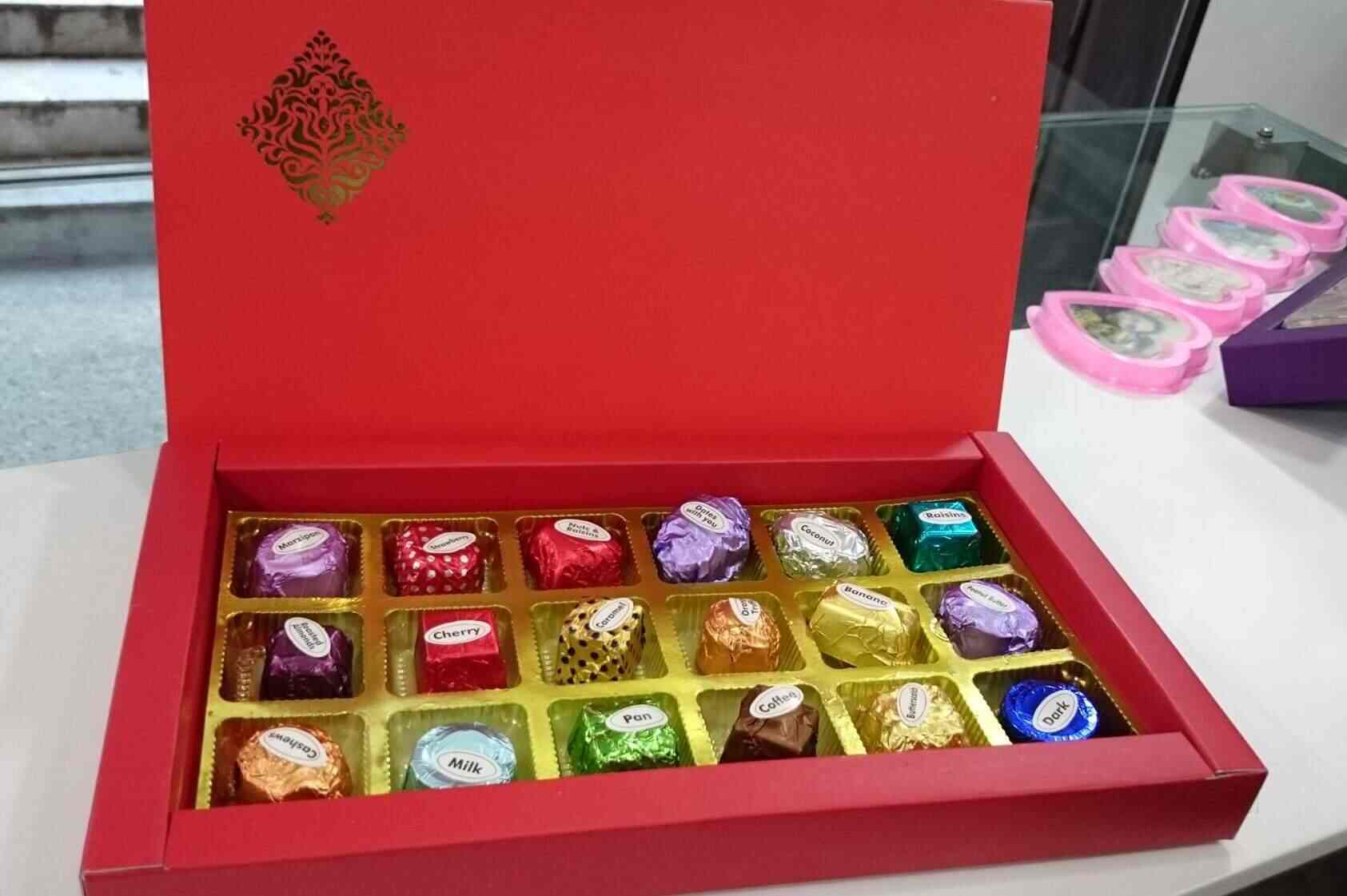 chocoholics-stop-labbipet-