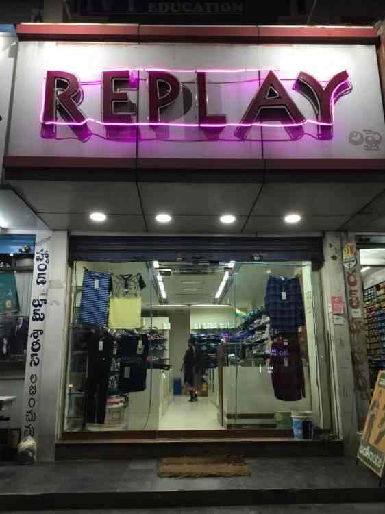 replay shopping
