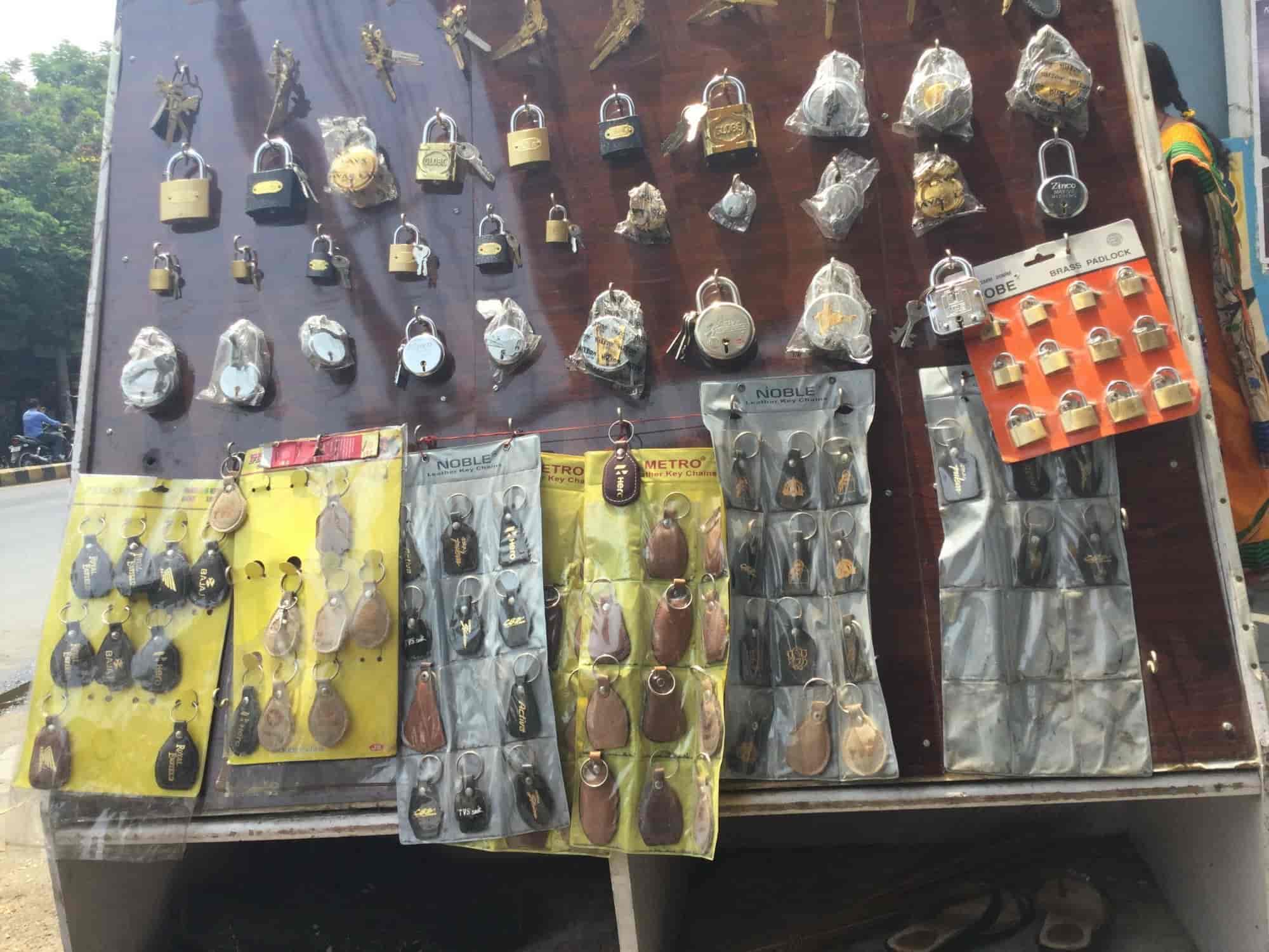 amaravathi key lock works patamata duplicate key makers in how a key lock works
