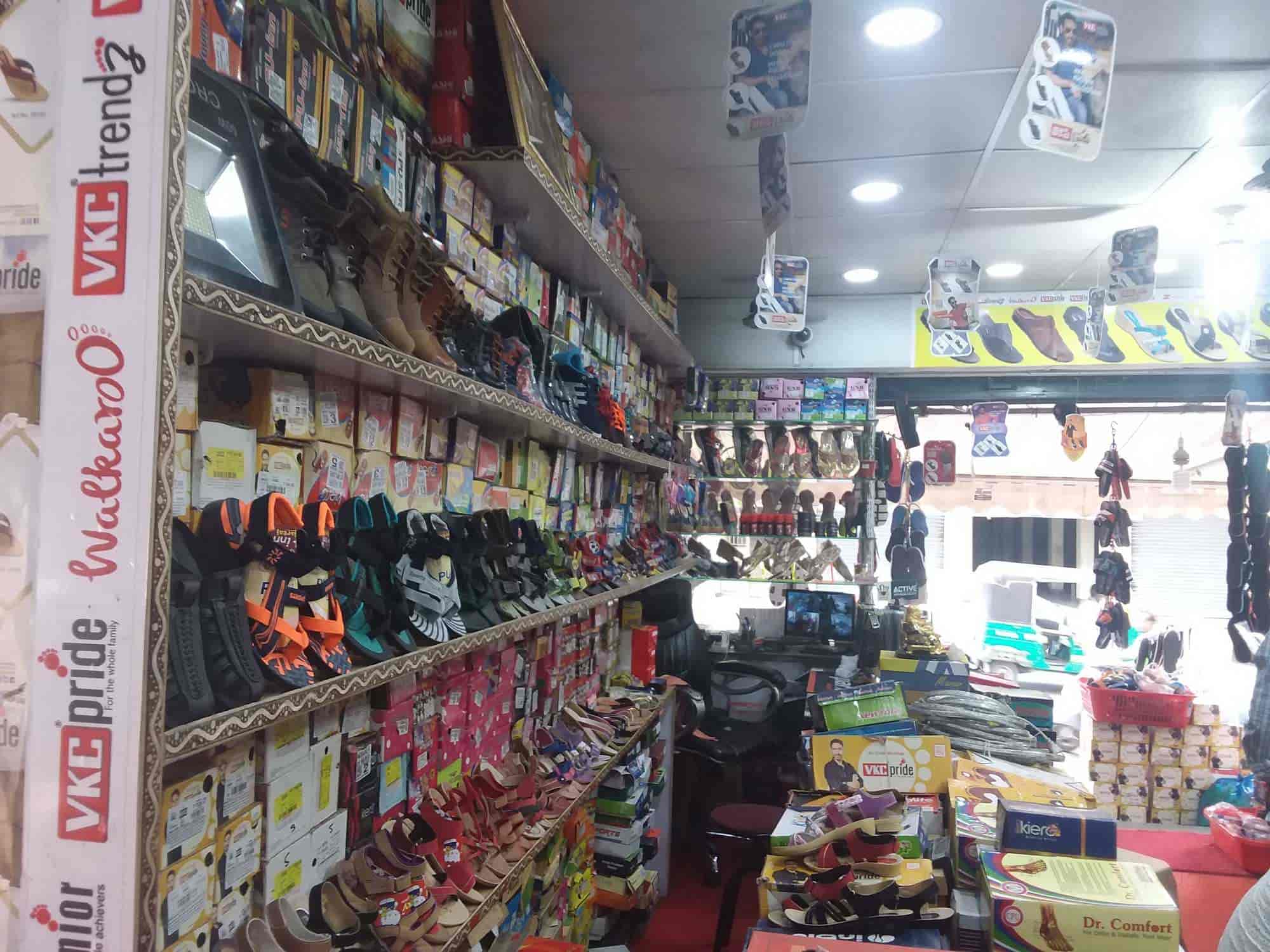 Life Style Shoes Hanumanpet Shoe Dealers In Vijayawada Justdial