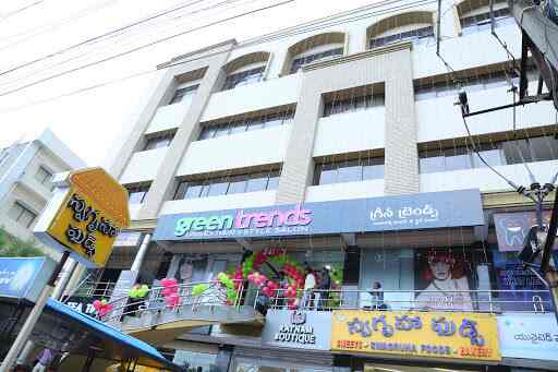 Green Trends Unisex Hair Style Salon Seethammadhara Body Massage Centres In Visakhapatnam Justdial
