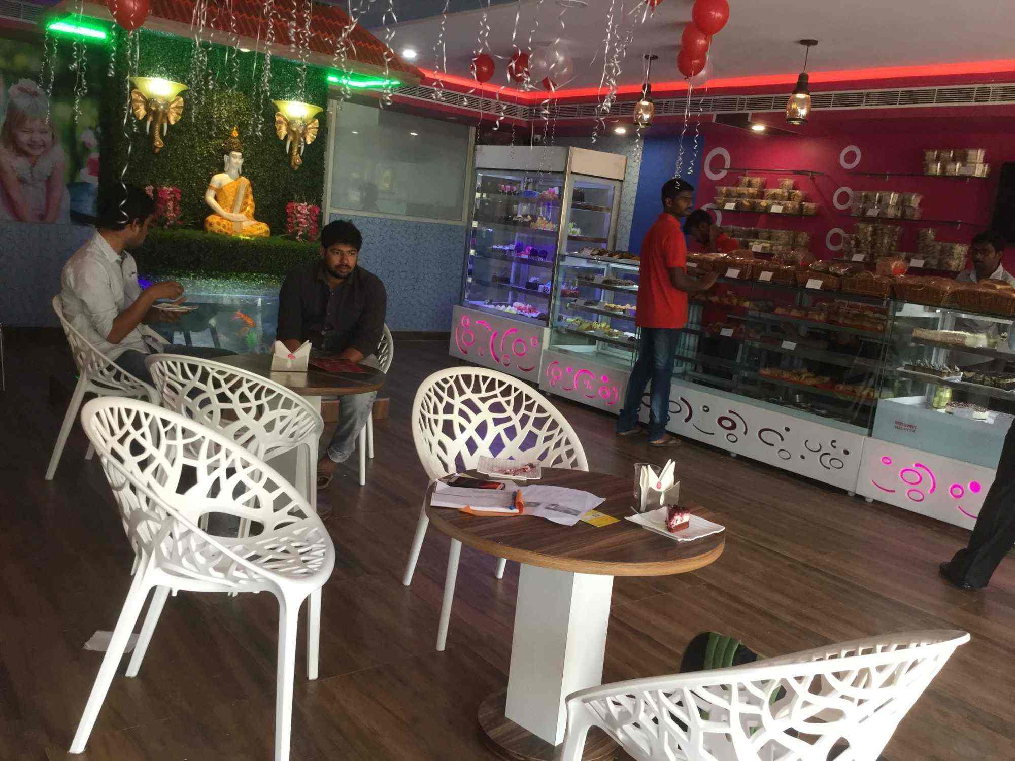 Red Velvet Shops In Vizag