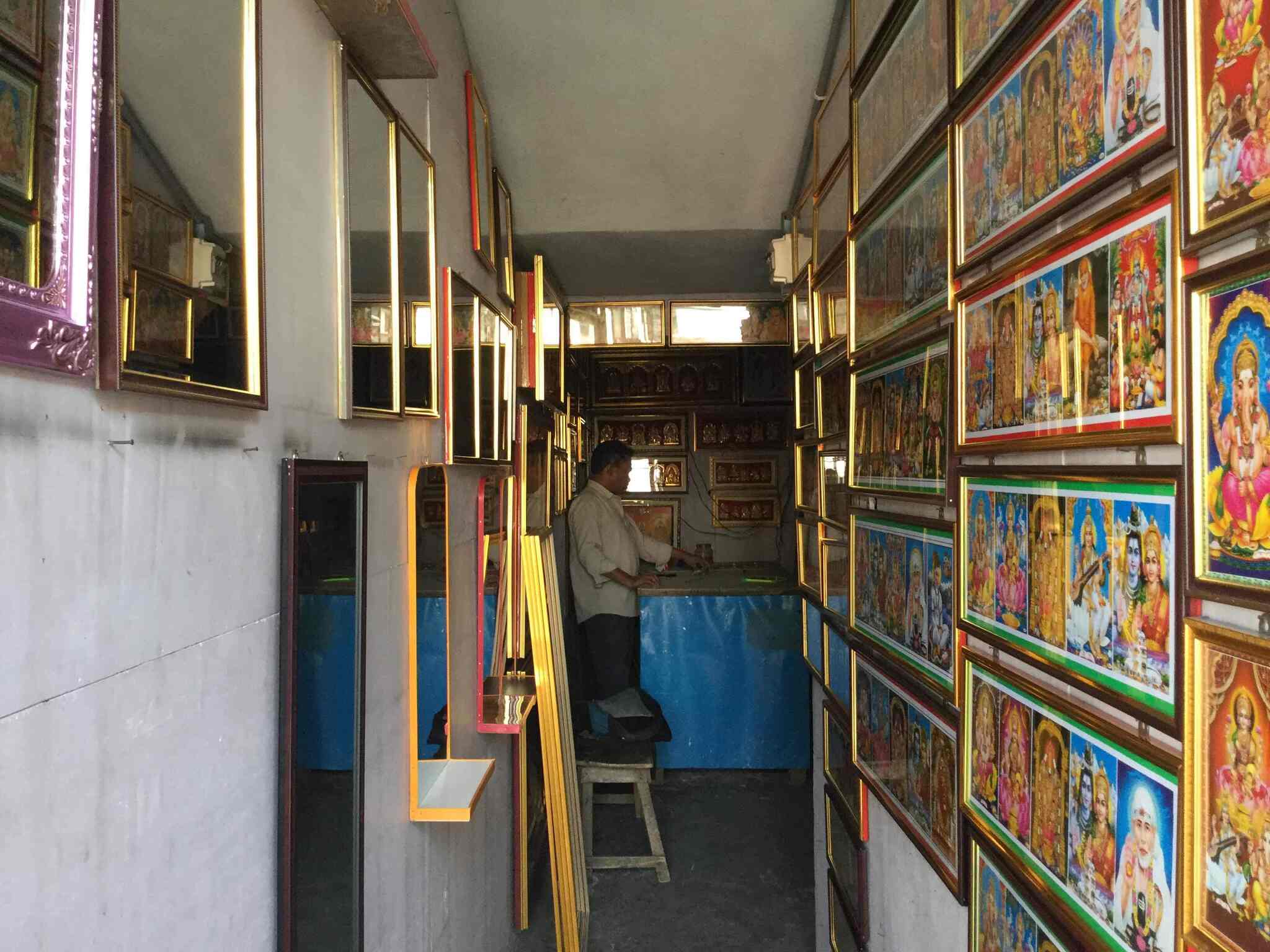 Raju Photo Frames Work Photos M G Road Warangal Pictures Images Raju Photo Frames Work Photos M G Road Warangal Frame Dealers