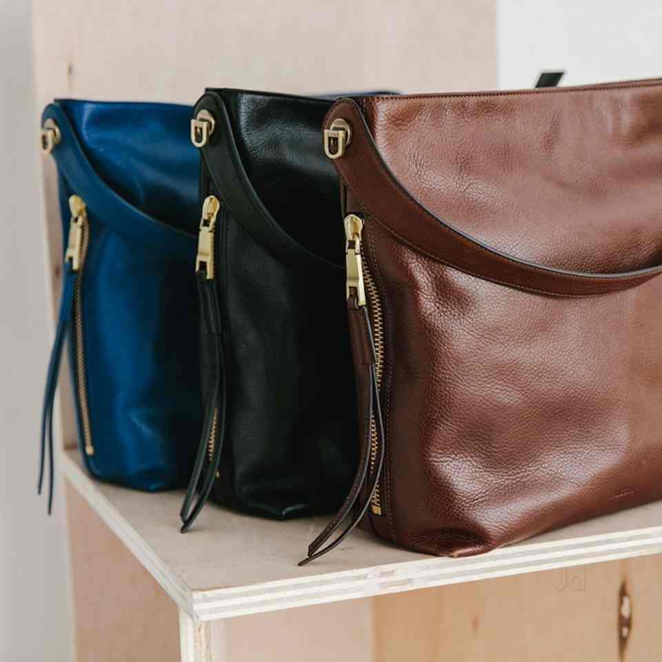 fossil inorbit vashi