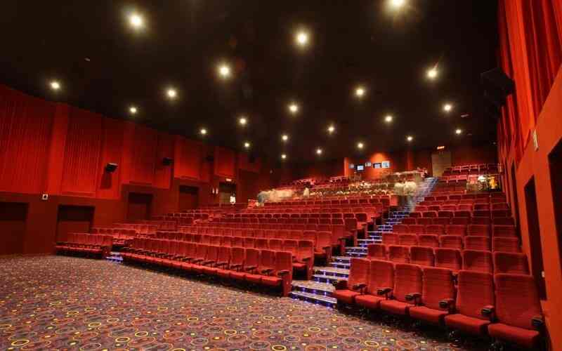 the premiere square mona 70mm