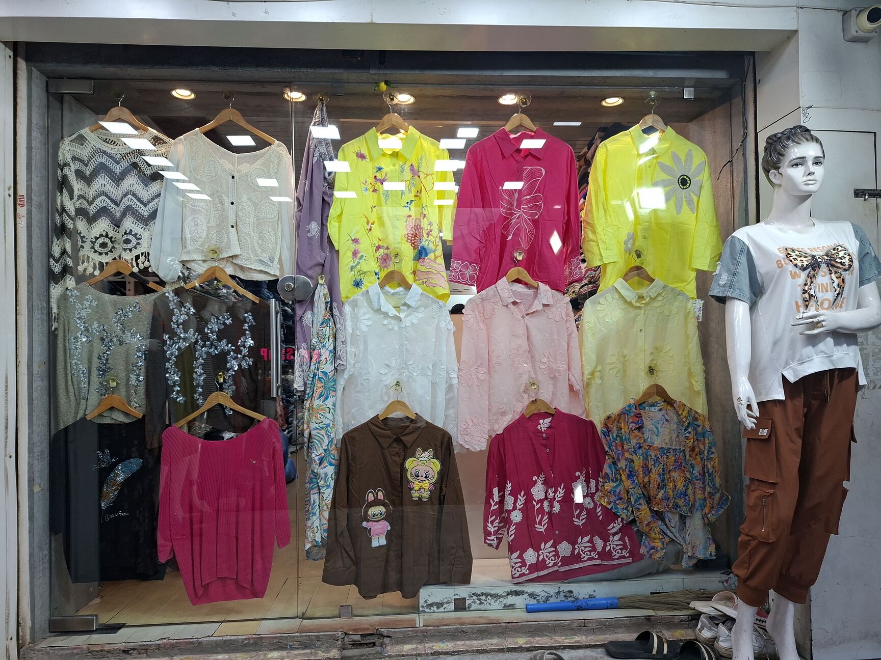 Wholesale Clothes Near Me Mumbai Cheap Stores Near Me Clothes Mumbai Textile Market Cheap Garment And