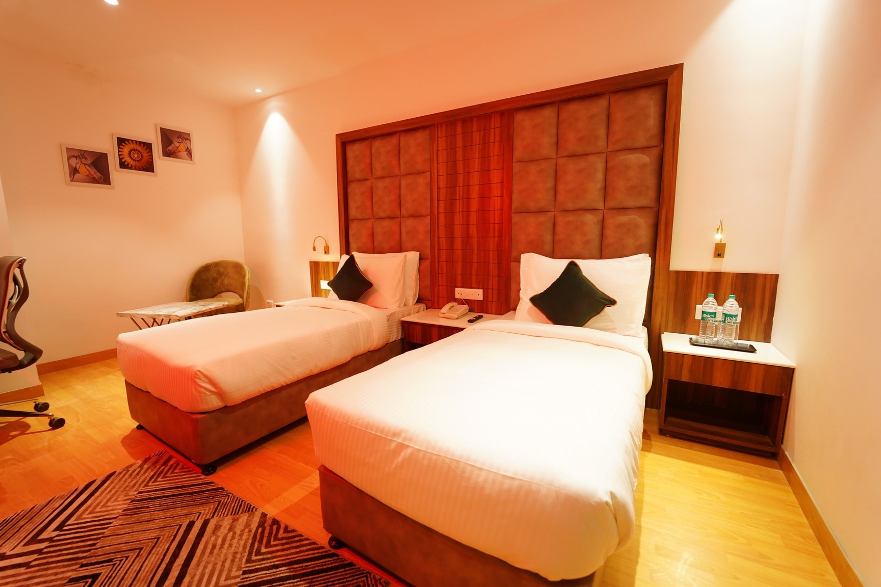 Book Quality Inn Elite in Liberty Market,Amritsar - Hotels near me in  Amritsar - Justdial