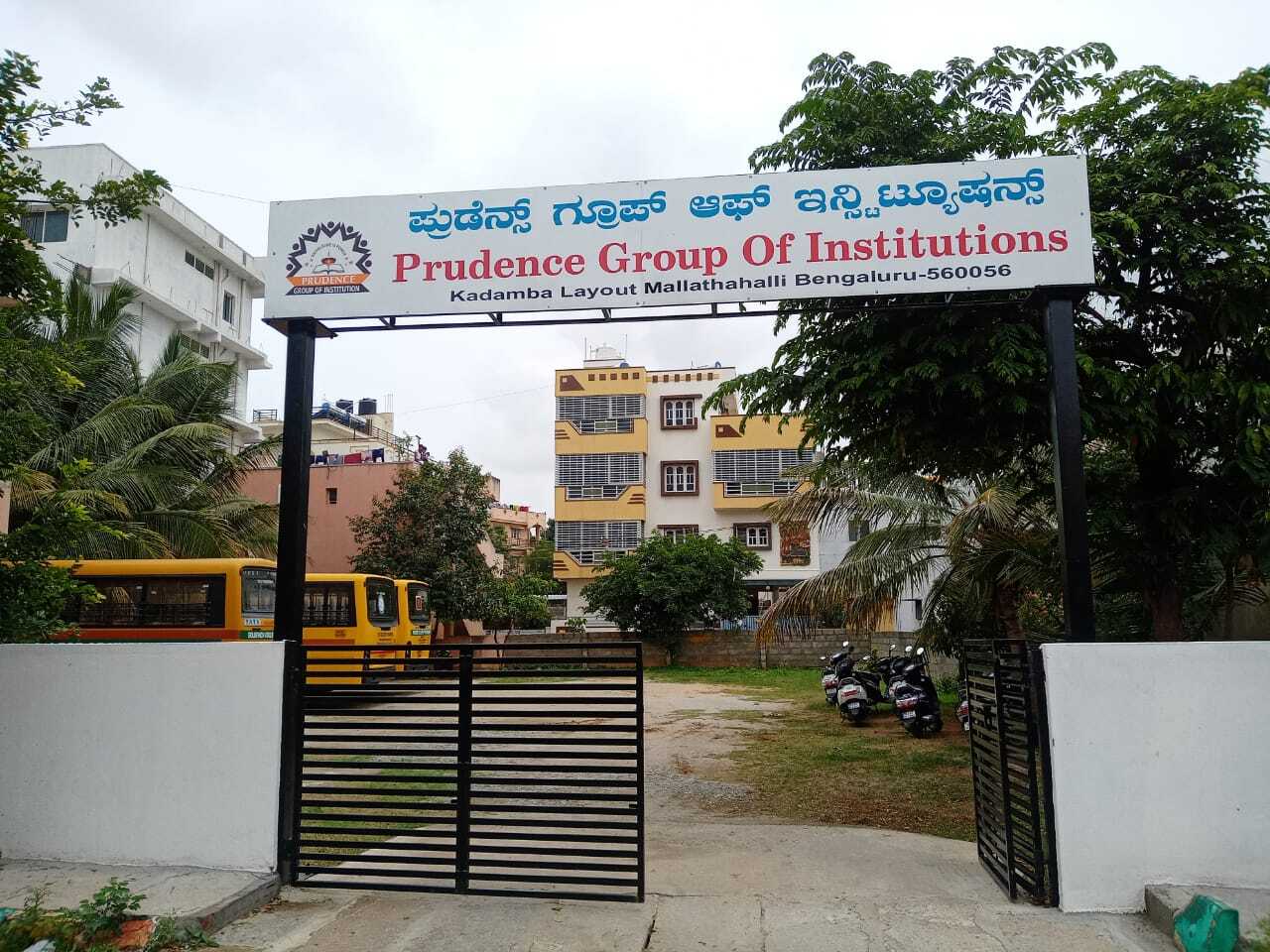 Gold Finch College of Nursing