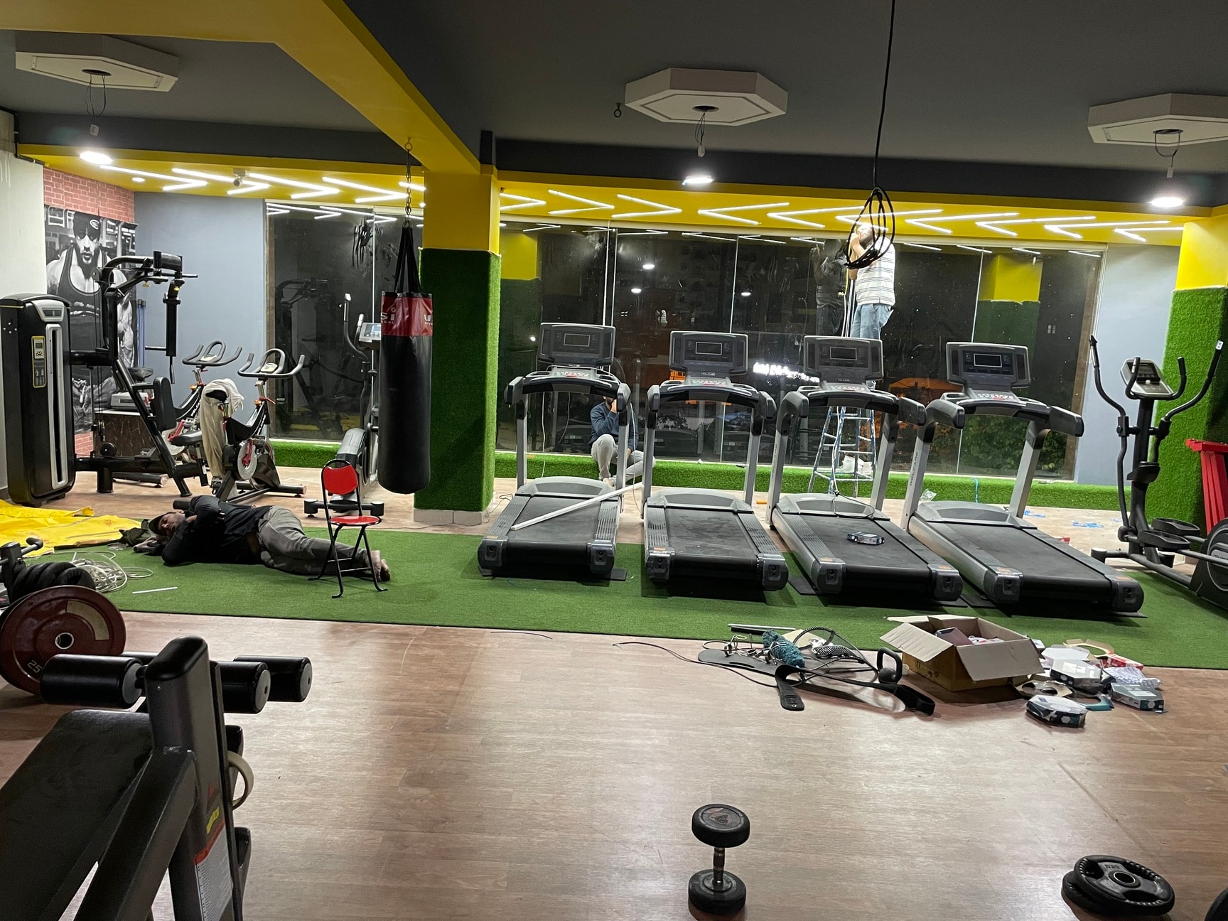 Gold'n Curve Fitness in Jambusawari Dinne,Bangalore - Best Gyms