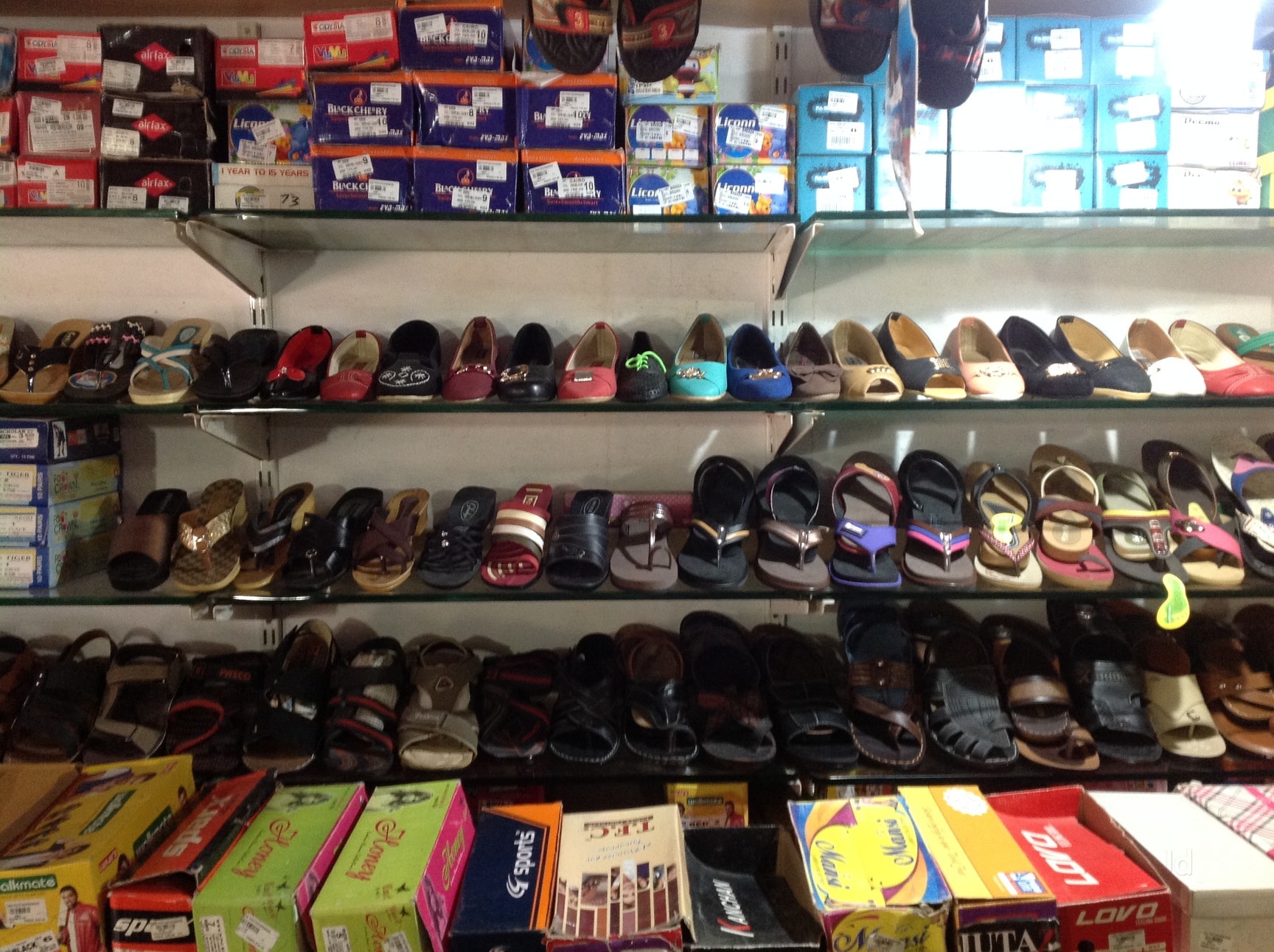 Liza Footwear & Baggages in Jayanagar 9th Block,Bangalore - Best Safety  Shoe Dealers near me in Bangalore - Justdial