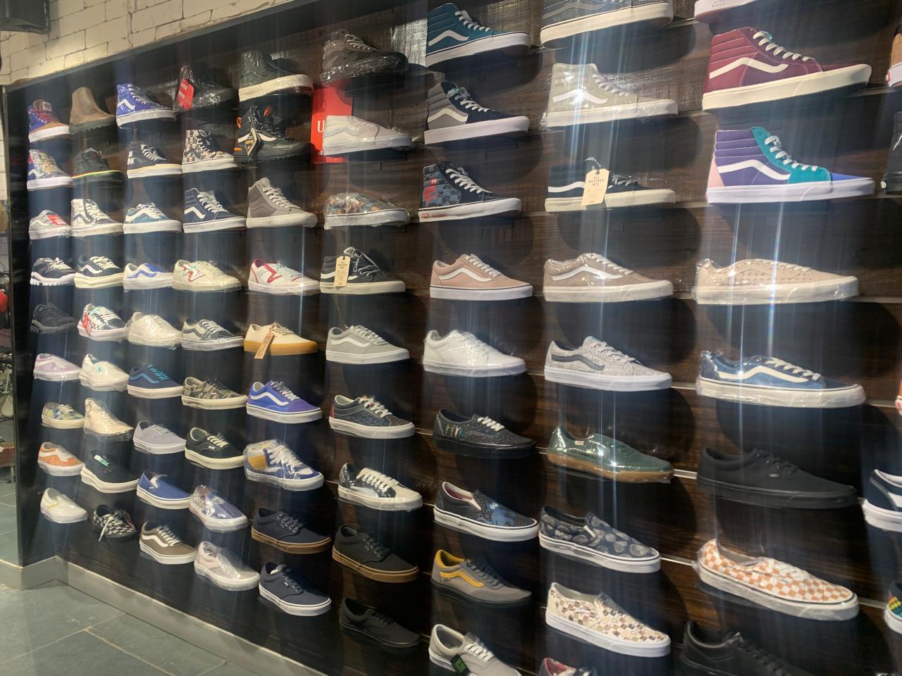bangalore towns sneaker store