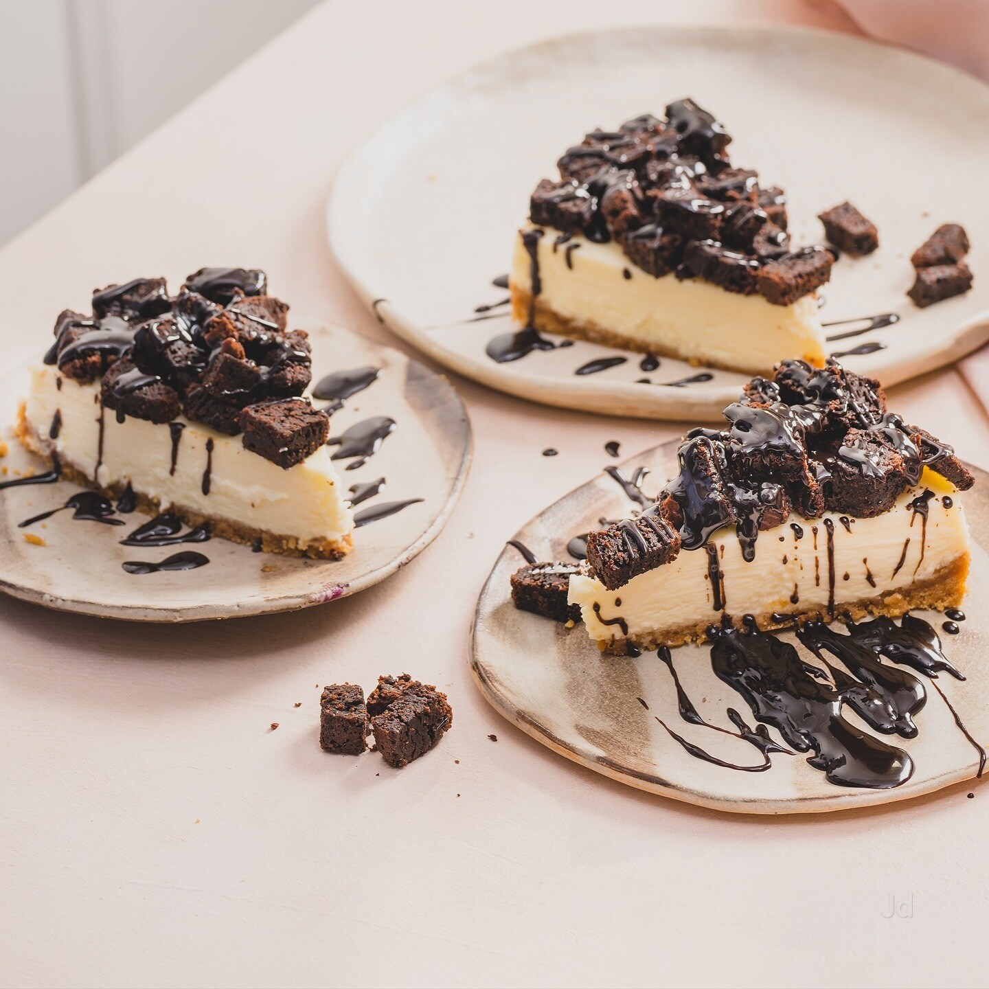 Cheesecake & Co in mauli jagran,Chandigarh - Order Food Online - Best  Bakery Food Home Delivery near me in Chandigarh - Justdial