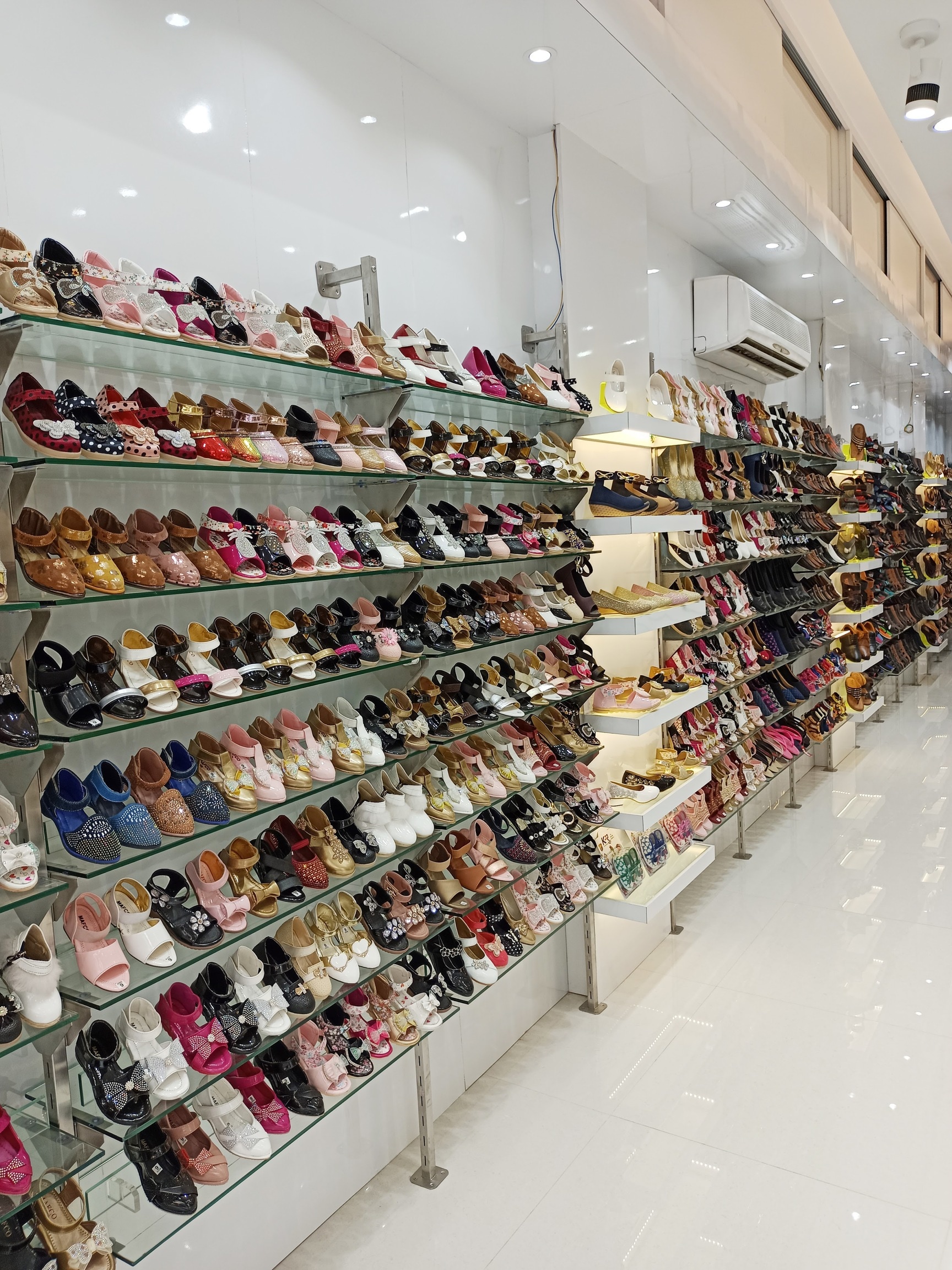 Footwear Wholesale Market Women Footwear Shop Near Me Shoe Retail