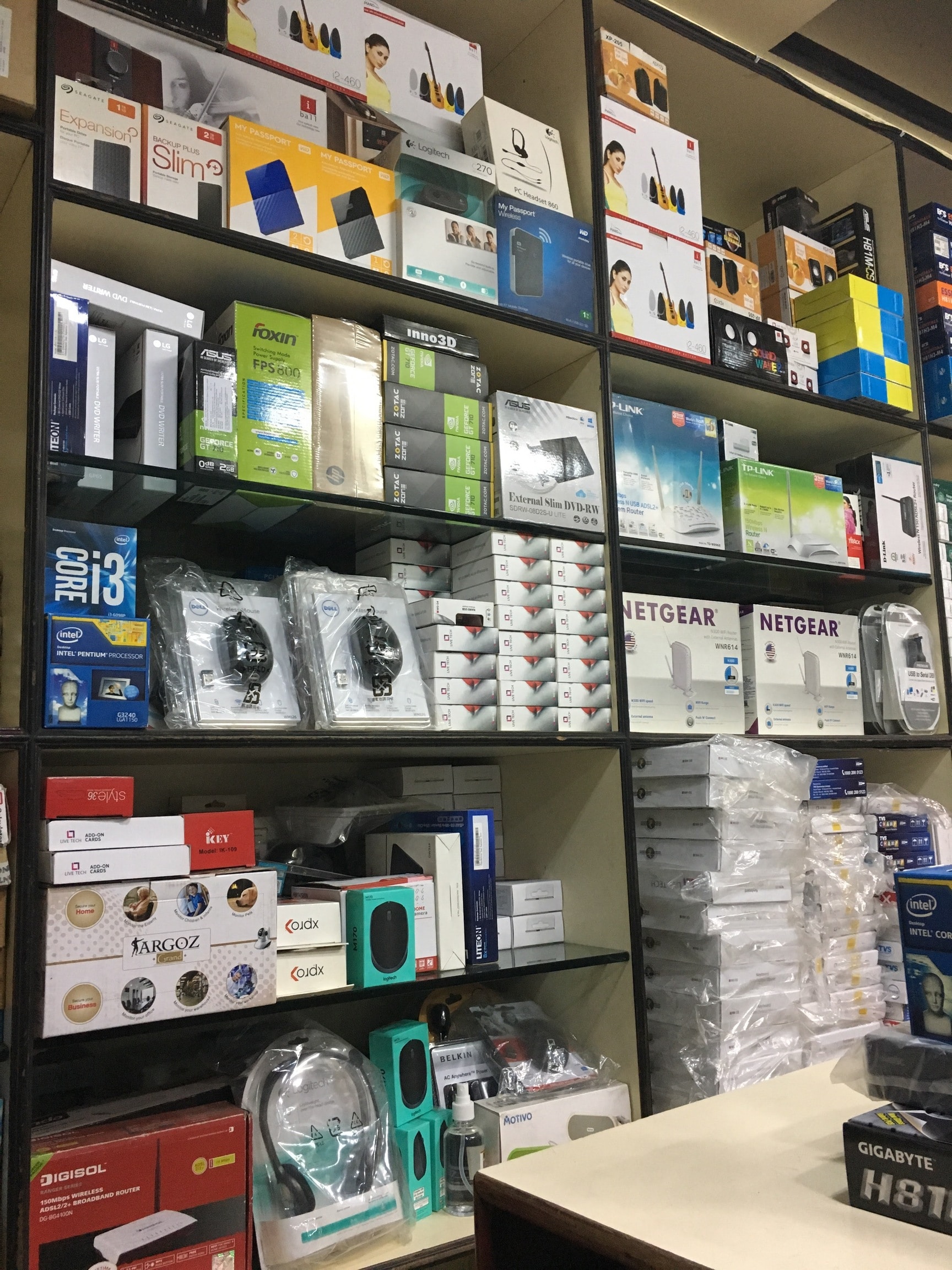 Roshan It Store in Mount Road,Chennai - Best Computer Dealers near
