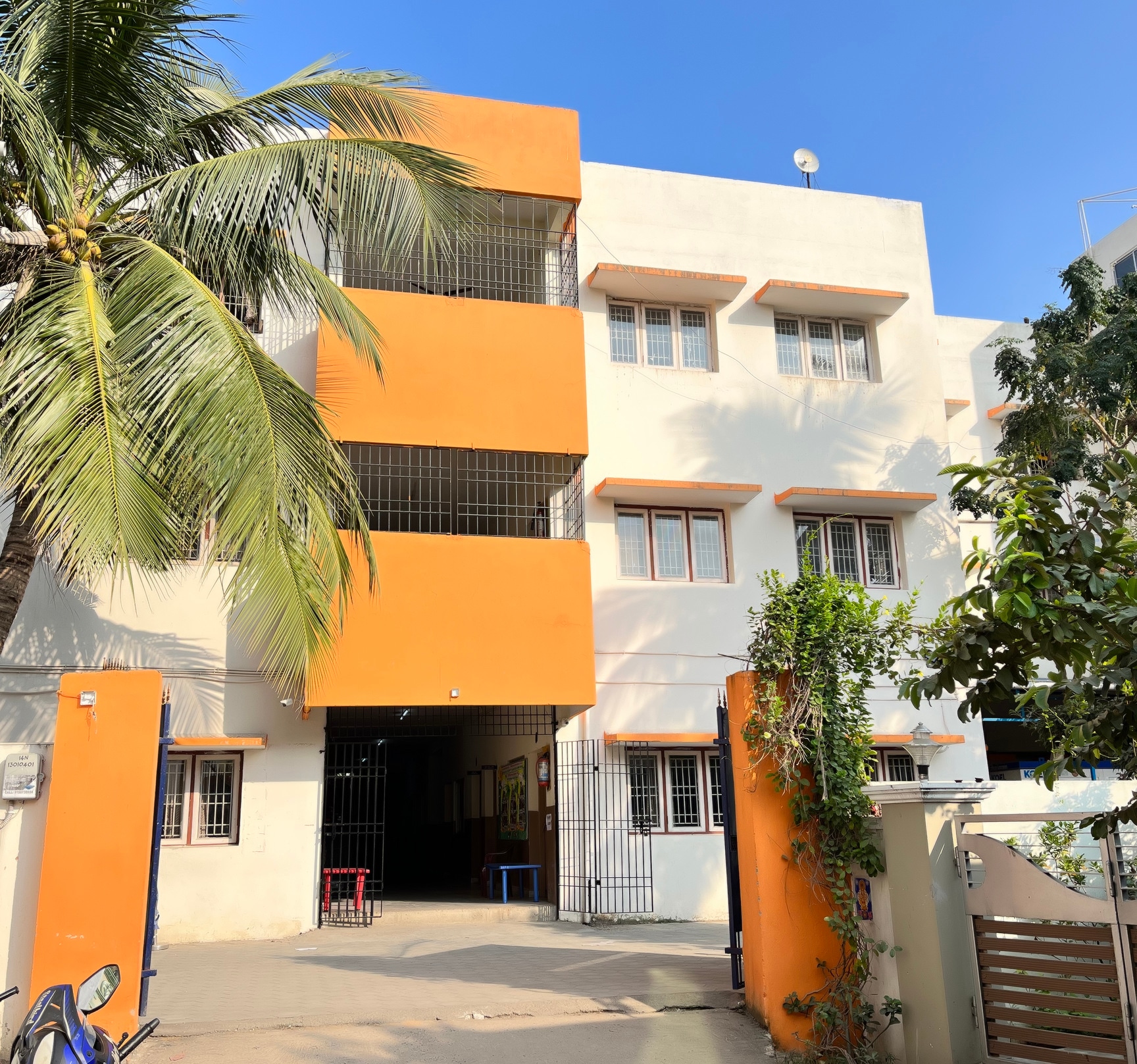 Narayana Etechno School