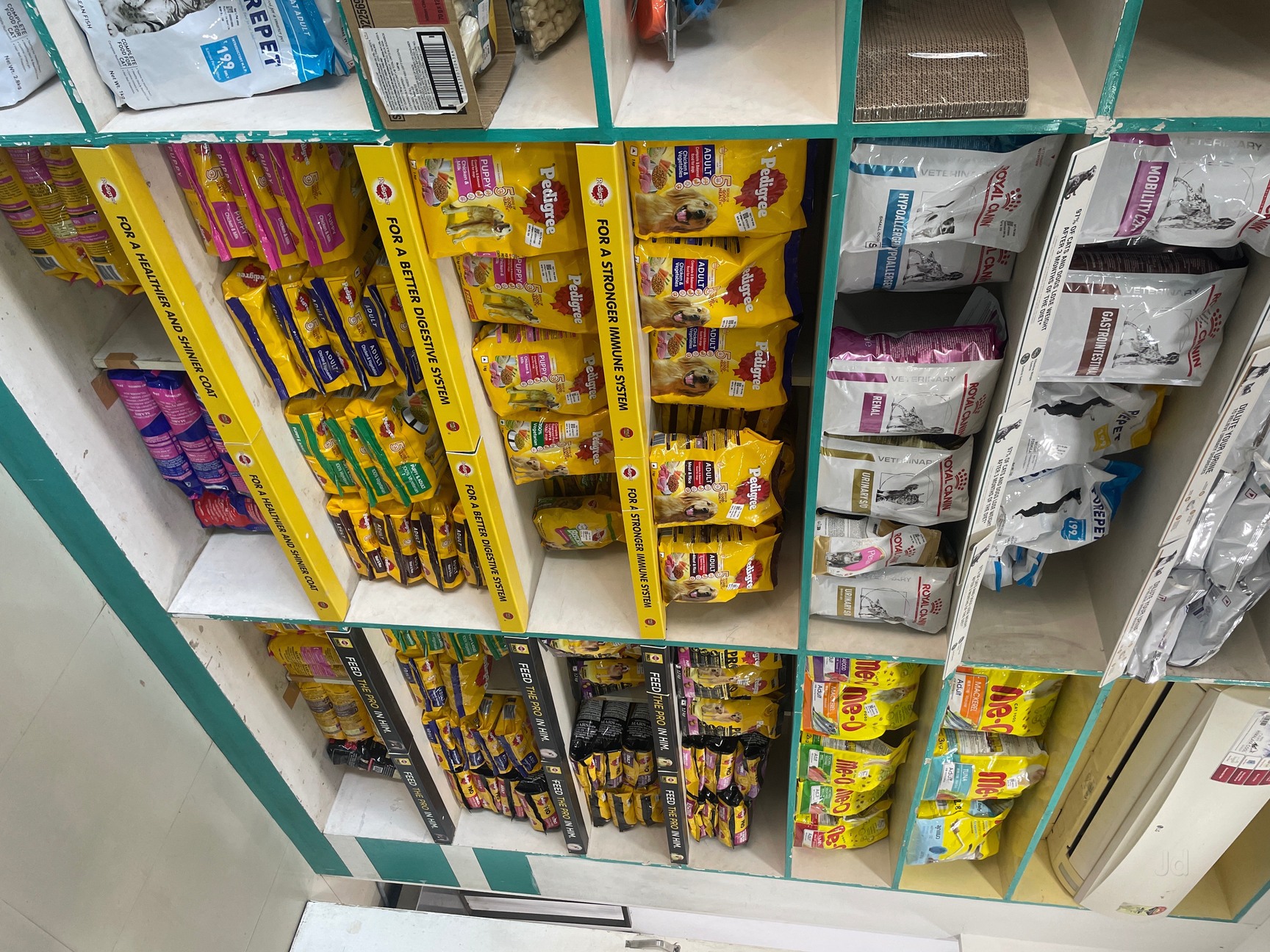 Hot vels pet clinic Sale