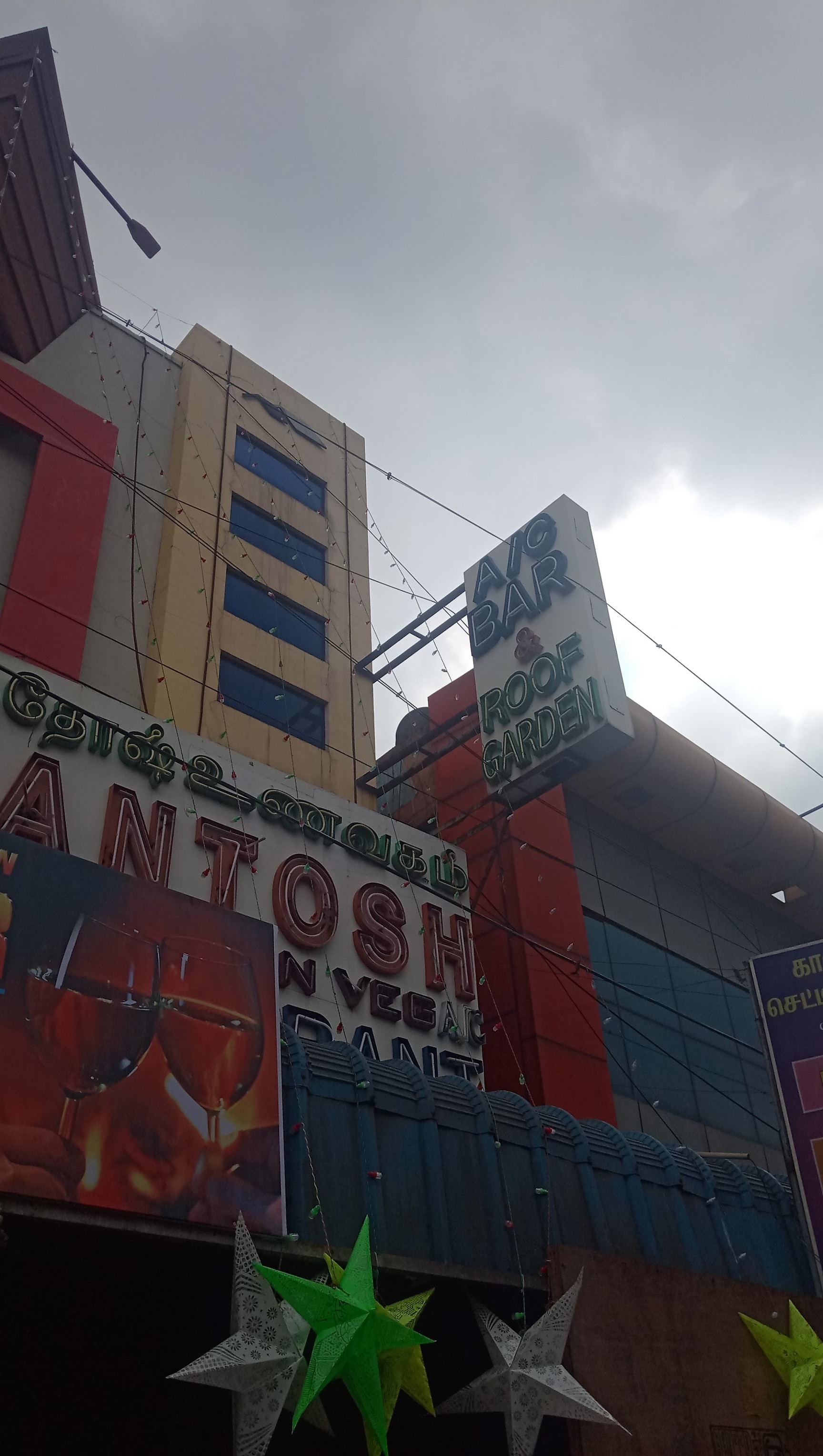 l-k-rooftop-bar-agaram-chennai