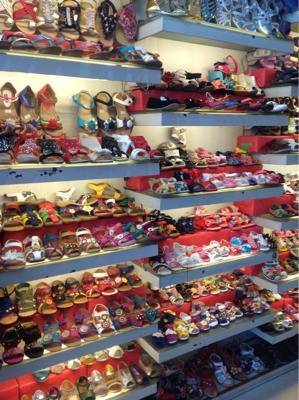 max footwear tilak nagar