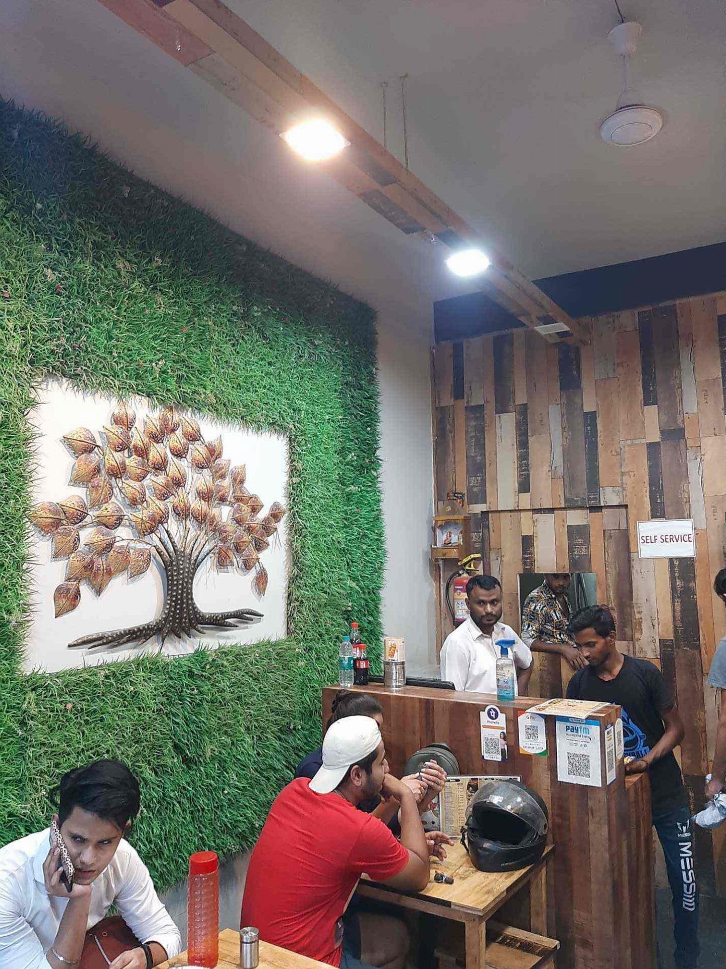 Drink me eat me : seven oriental beauti… Drink me eat me : seven oriental beauti… Eat Me 7 - Rangsit | Rangsit