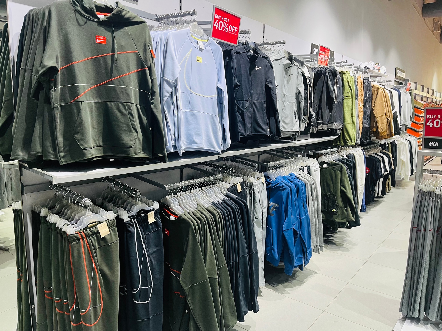 nike outlet chattarpur