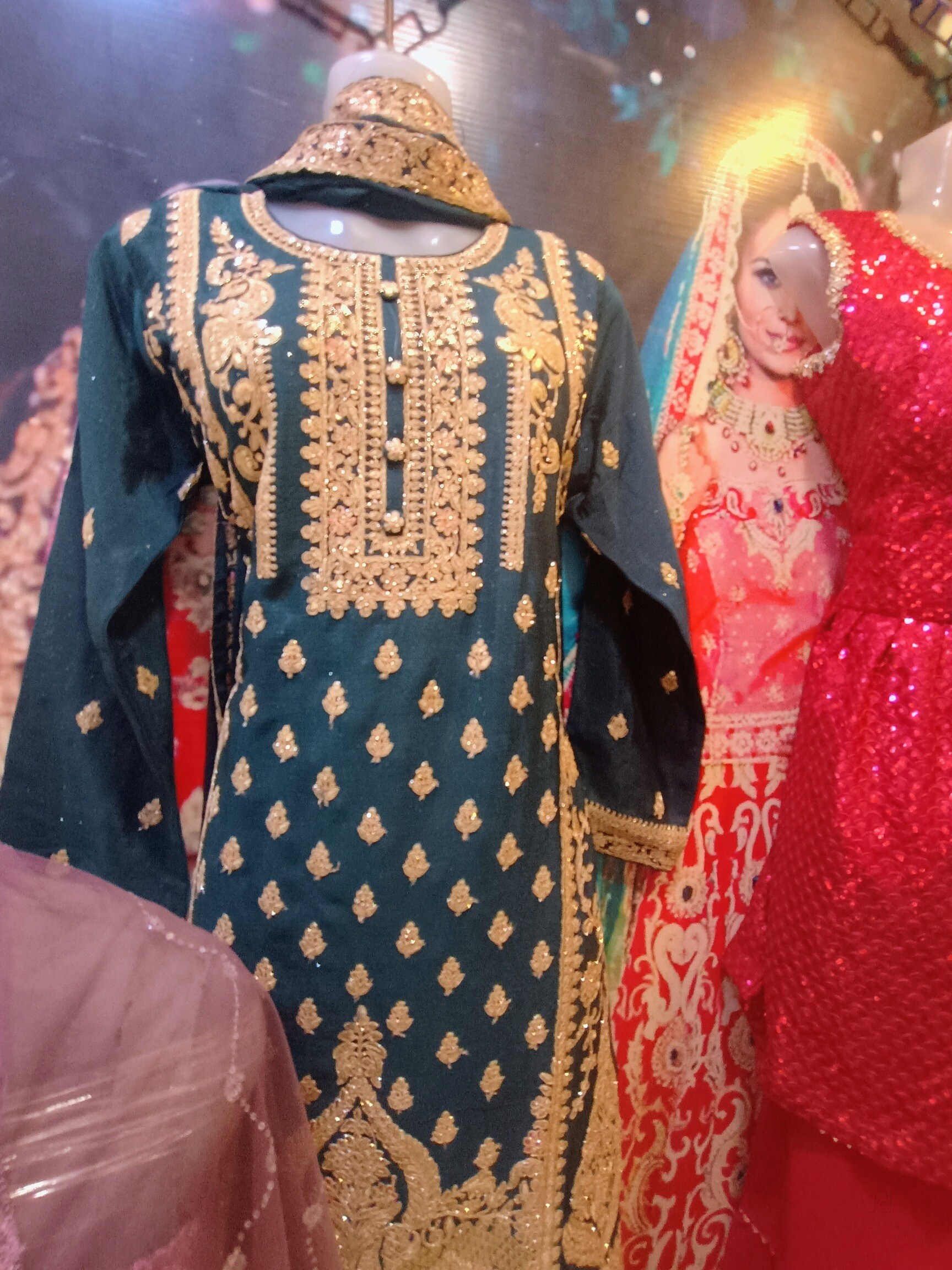 Ak Fashion in Karol Bagh,Delhi - Best Designer Saree Retailers near me in  Delhi - Justdial