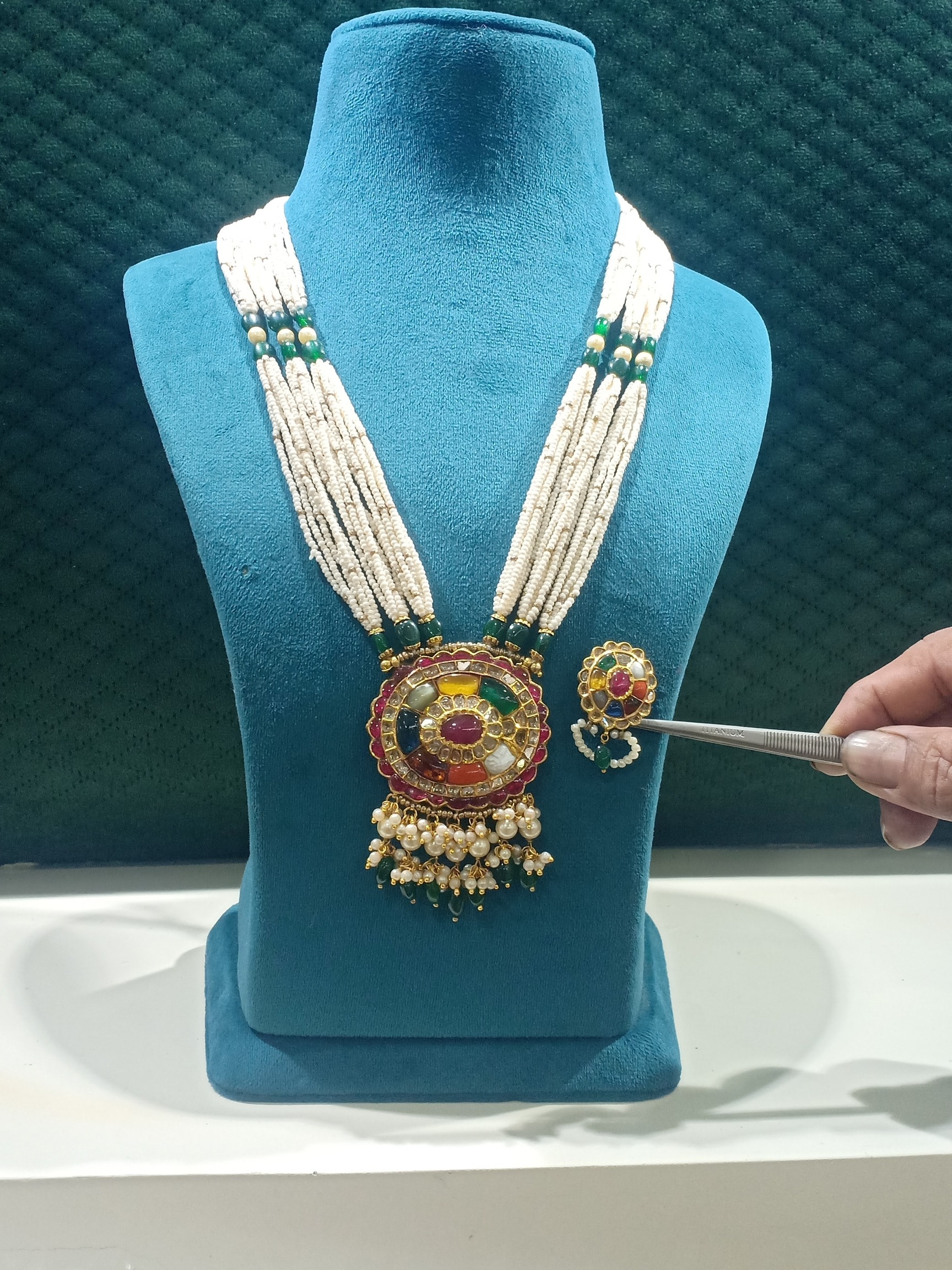 Shreeji Gems & Jewels in Mayur Vihar Phase 1,Delhi - Best Gold