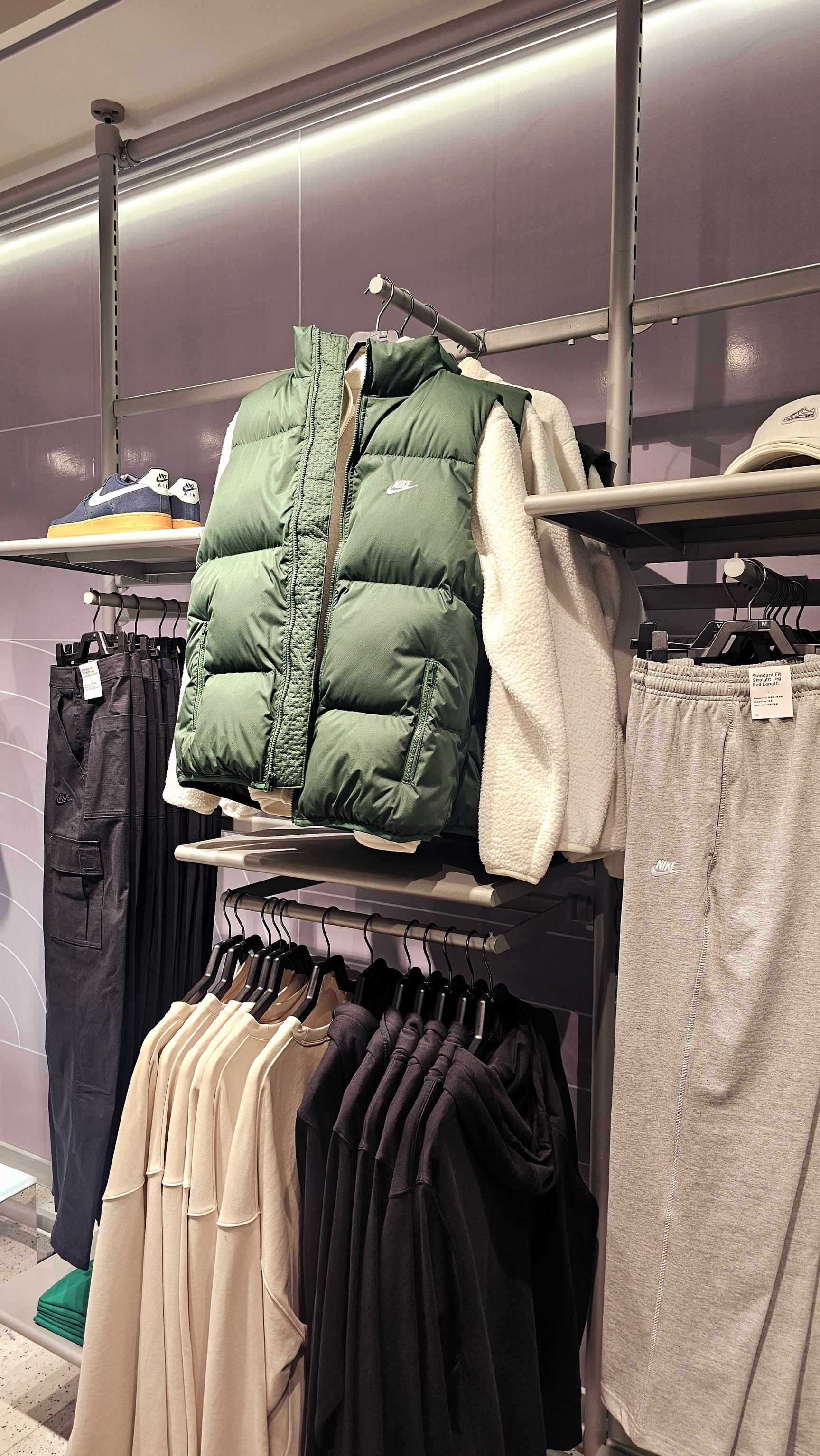 nike factory outlet tilak nagar