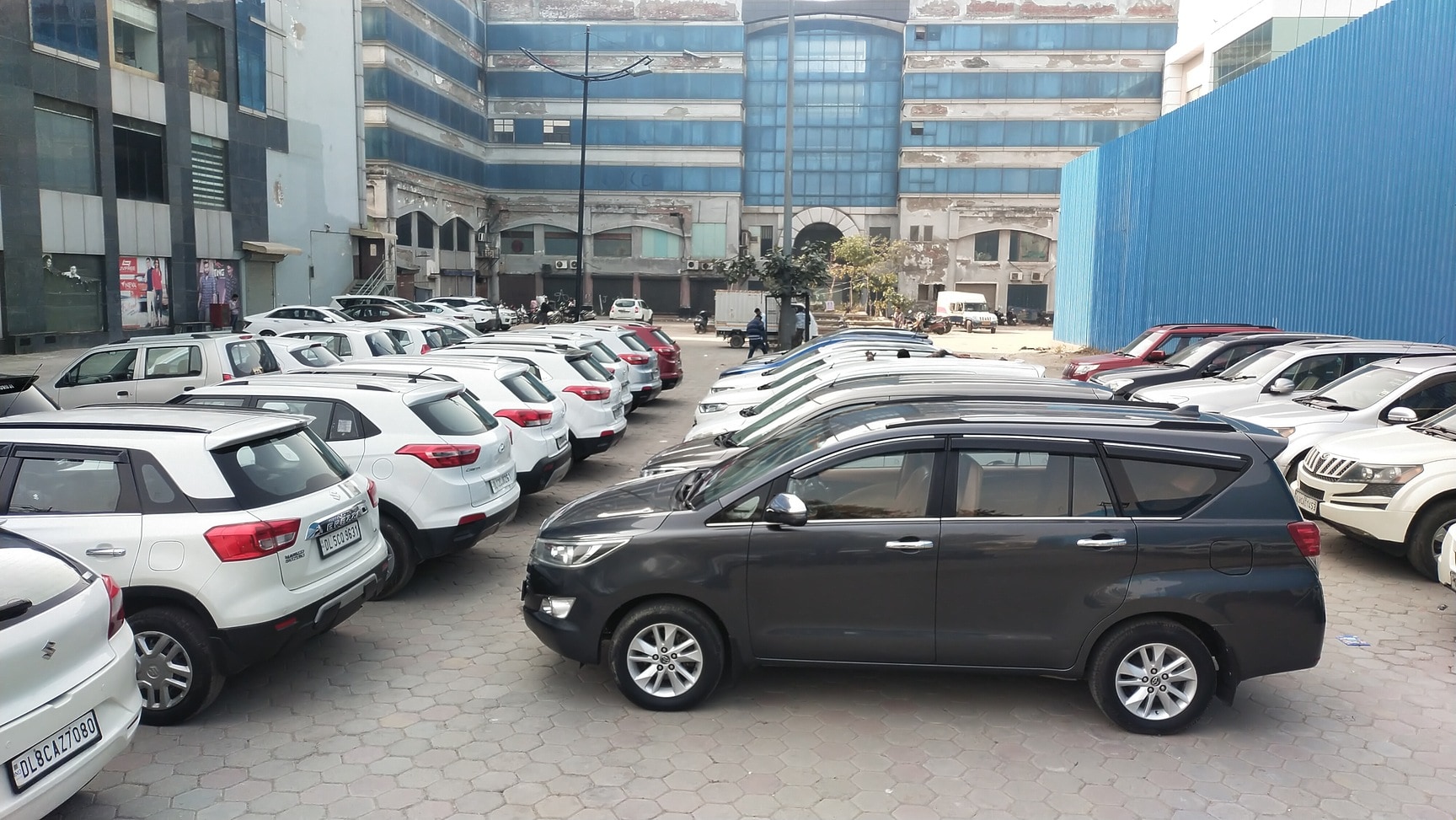 High Street Cars Rohini (Vardhman Grand Plaza) in Rohini,Delhi - Best  Automobile Consultants near me in Delhi - Justdial