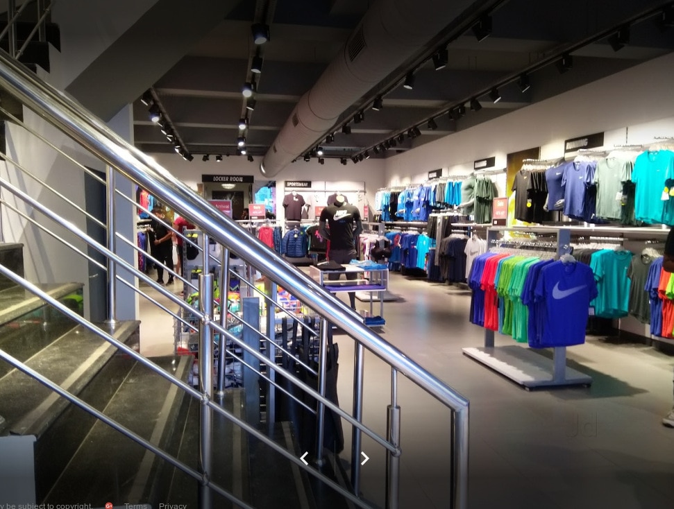 nike factory outlet tilak nagar