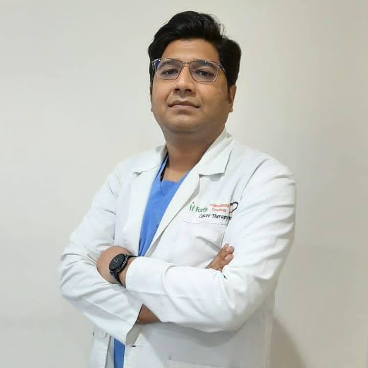 Dr. Shubham Garg (Delhi Cancer Clinic) in Shankar Vihar-Preet Vihar,Delhi -  Best Oncologists near me in Delhi - Justdial