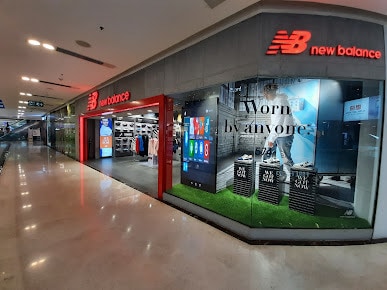 Designer Outlet New Balance Factory Store Locations Building New