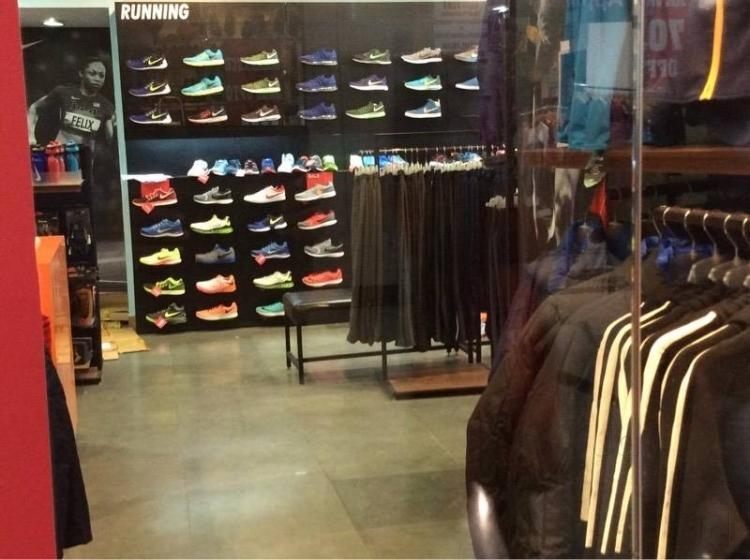 nike showroom in rohini