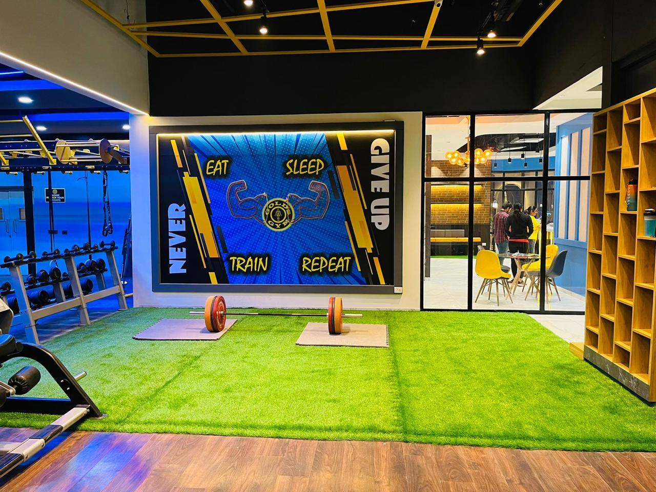 Gold's Gym in Gaur City 1,Greater Noida - Gyms near me in Greater