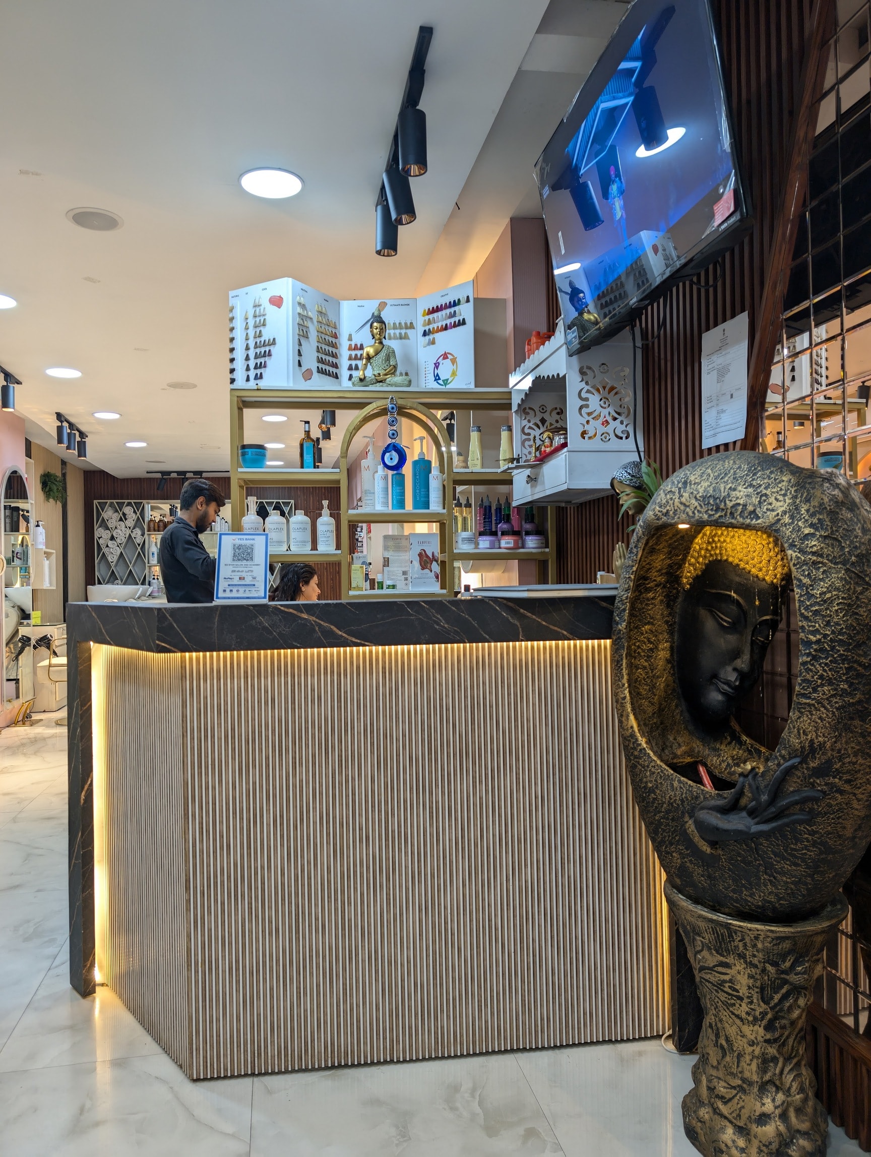 The Hair Affair Luxury Salon in Kamla Nagar,Delhi - Best Unisex