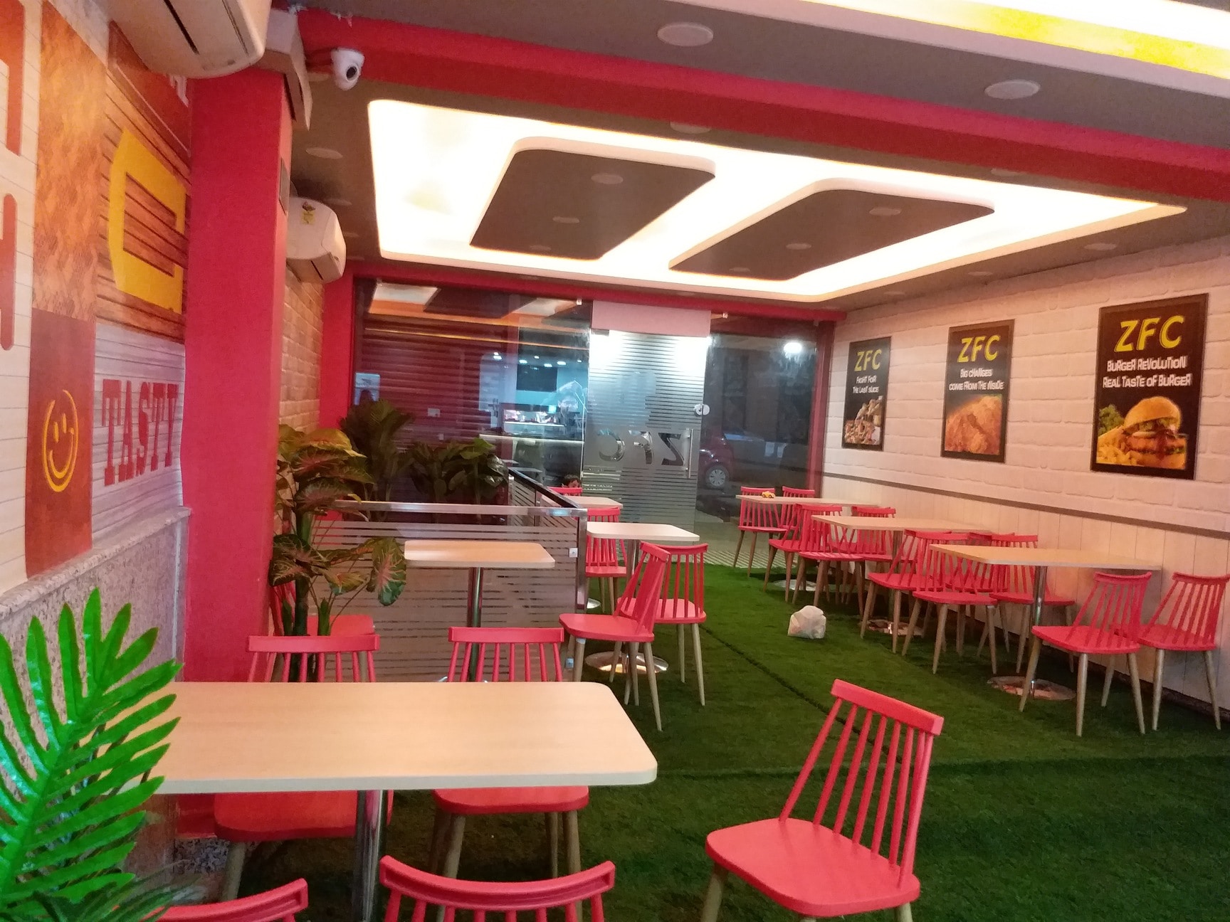 Zeba Fc Halal in Jamia Nagar,Delhi - Order Food Online - Best Fast Food  Delivery Services near me in Delhi - Justdial