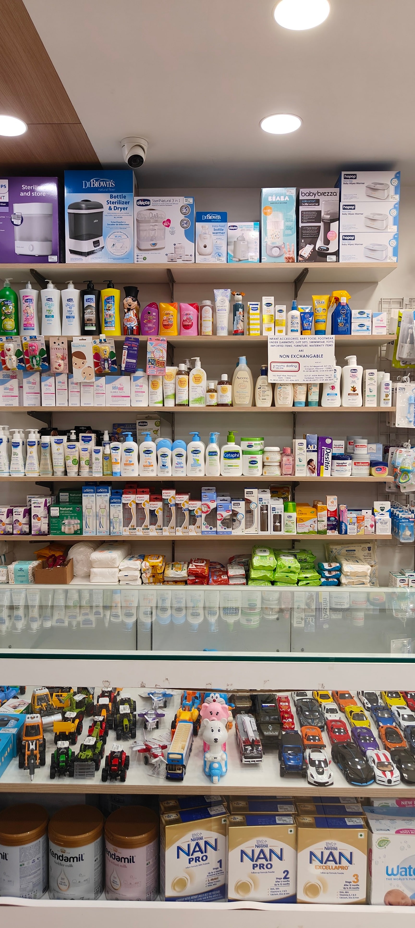 The Moms Darling Baby Shop in Kapil Vihar-Pitampura,Delhi