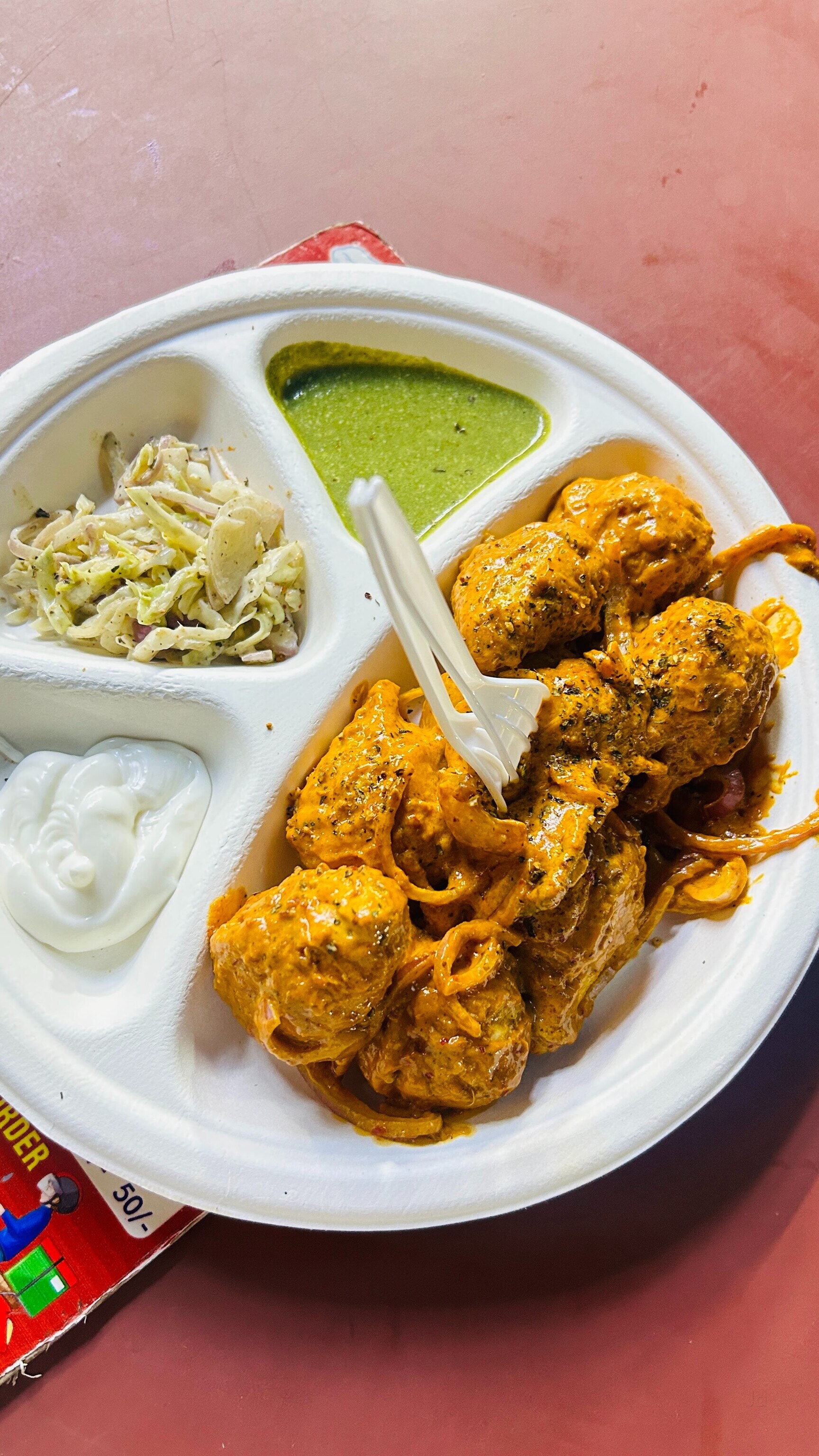 Hot & White Momos in faridabad sector 15,Faridabad - Order Food