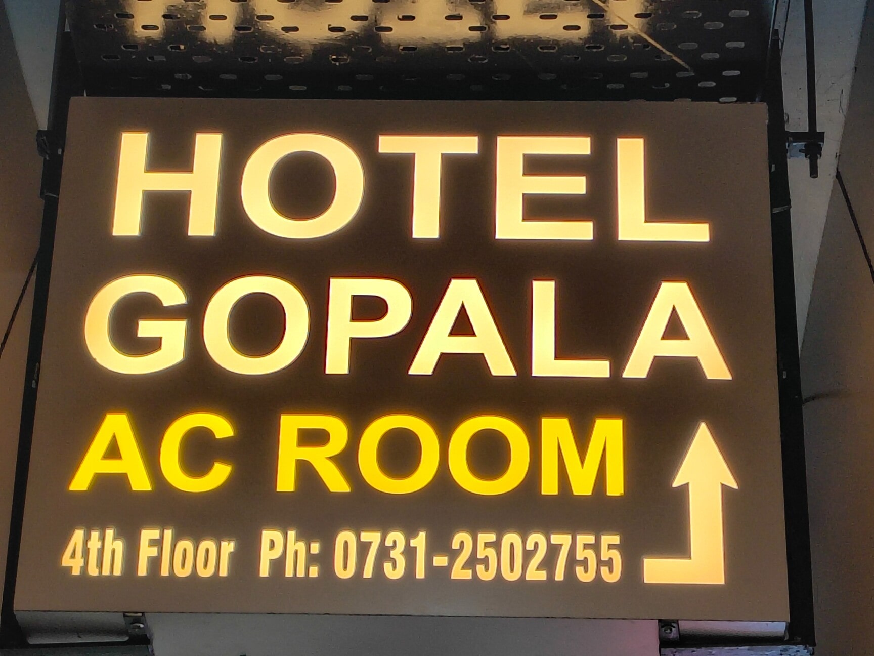珍品E.YAZAWA COMPANY Hotel message board Starts at ₹1,697/night* - Book Hotel Gopala (A Unit Of My Hotels