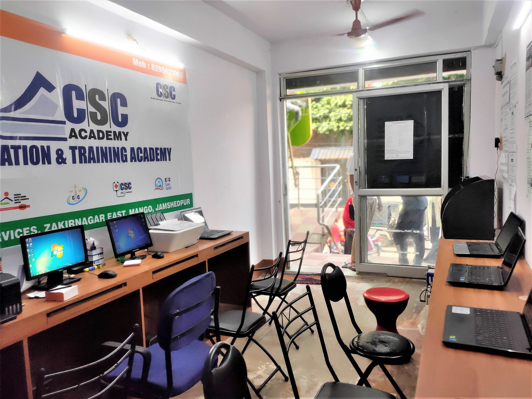 Students collaborating in a modern learning environment