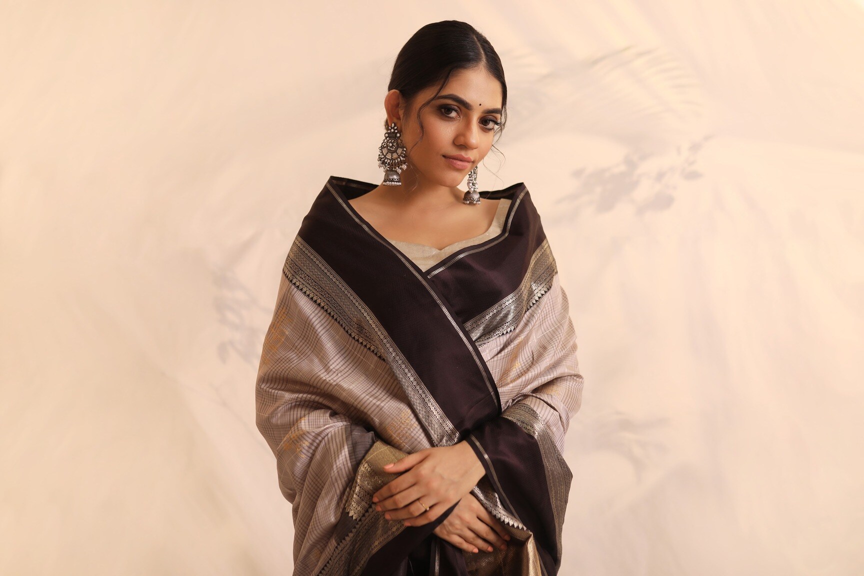 Straavi in Lala Lajpat Rai Sarani,Kolkata - Best Banarasi Silk Saree  Retailers near me in Kolkata - Justdial