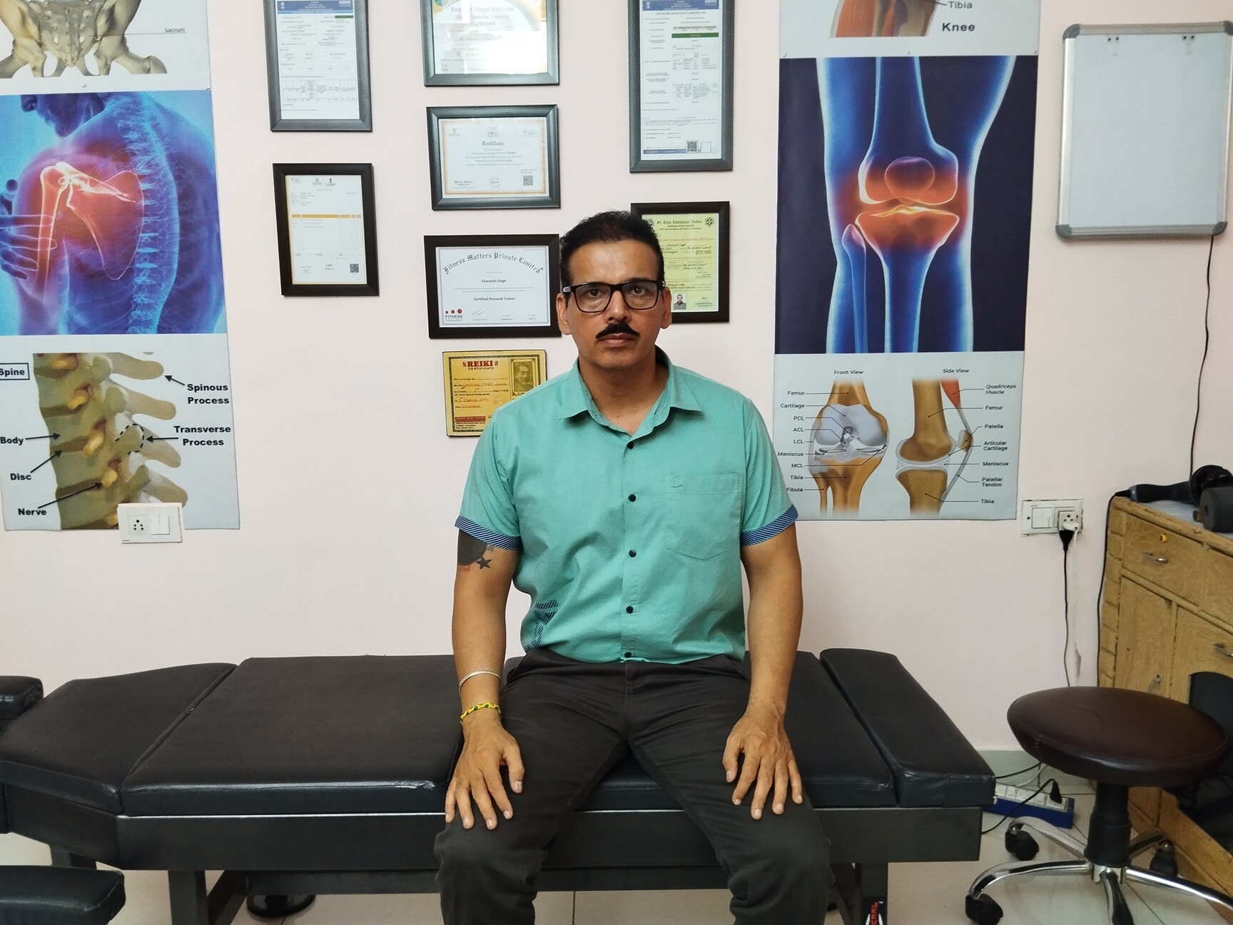 Twist -0 Neurotherapy Chiropractic Treatment in Basant City