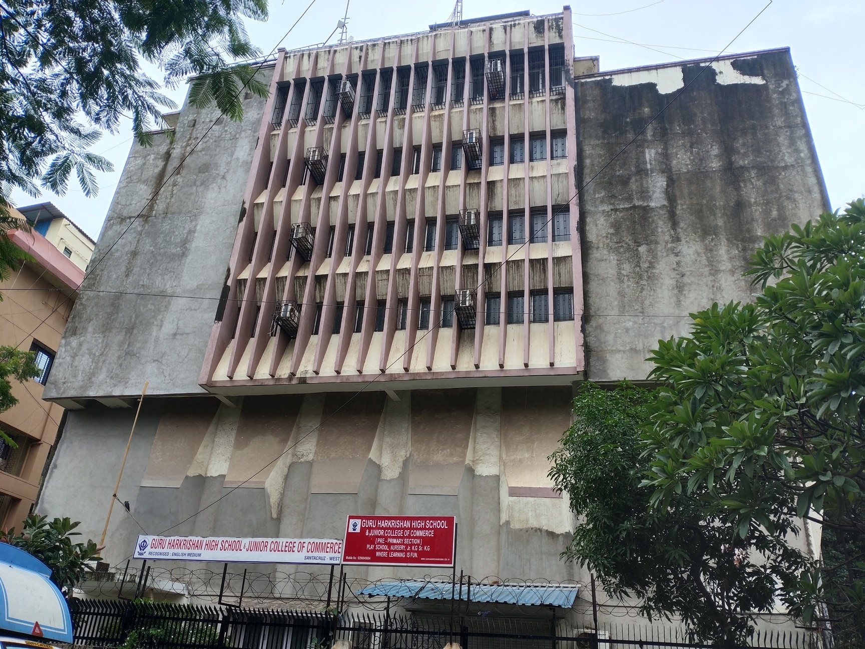 Guru Harkrishan High School And Junior College Of Commerce one of the Best CBSE Schools in Dadar