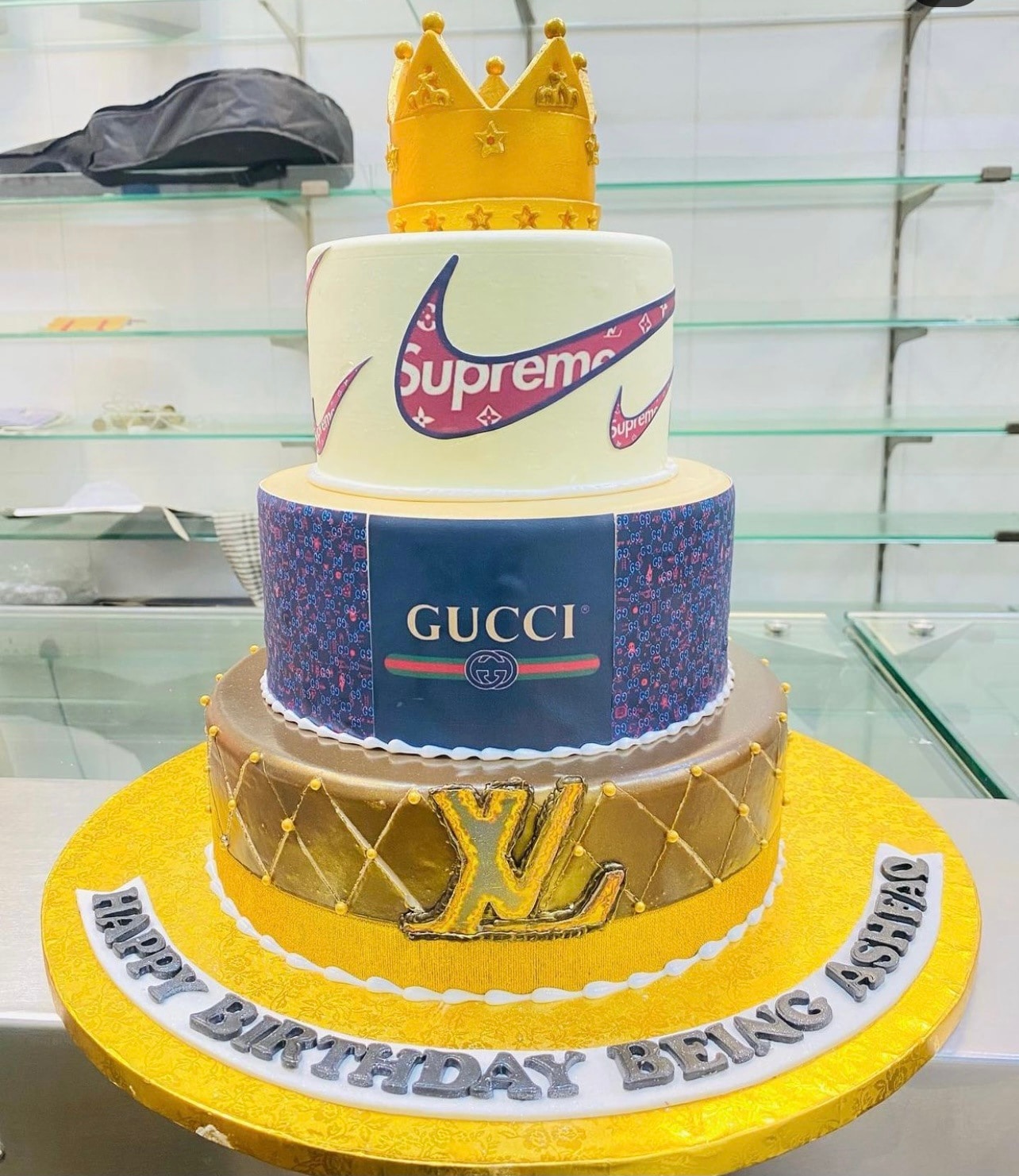 Swissberry The Cake Point in Thakurdwar-Kalbadevi,Mumbai - Order Food  Online - Best Cake Shops near me in Mumbai - Justdial