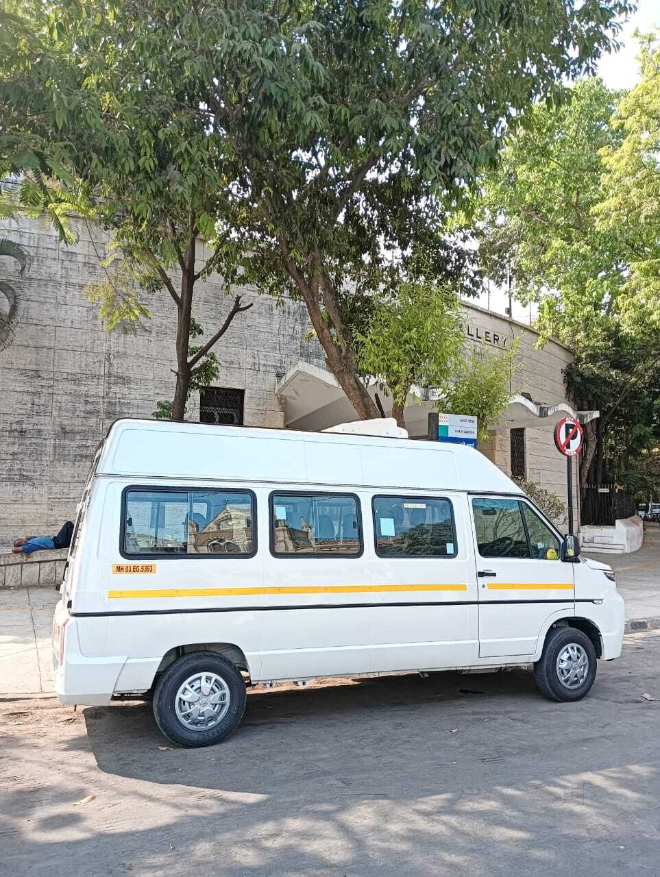 Balaji Tours & Travels in Fort,Mumbai - Best Bus On Rent near me