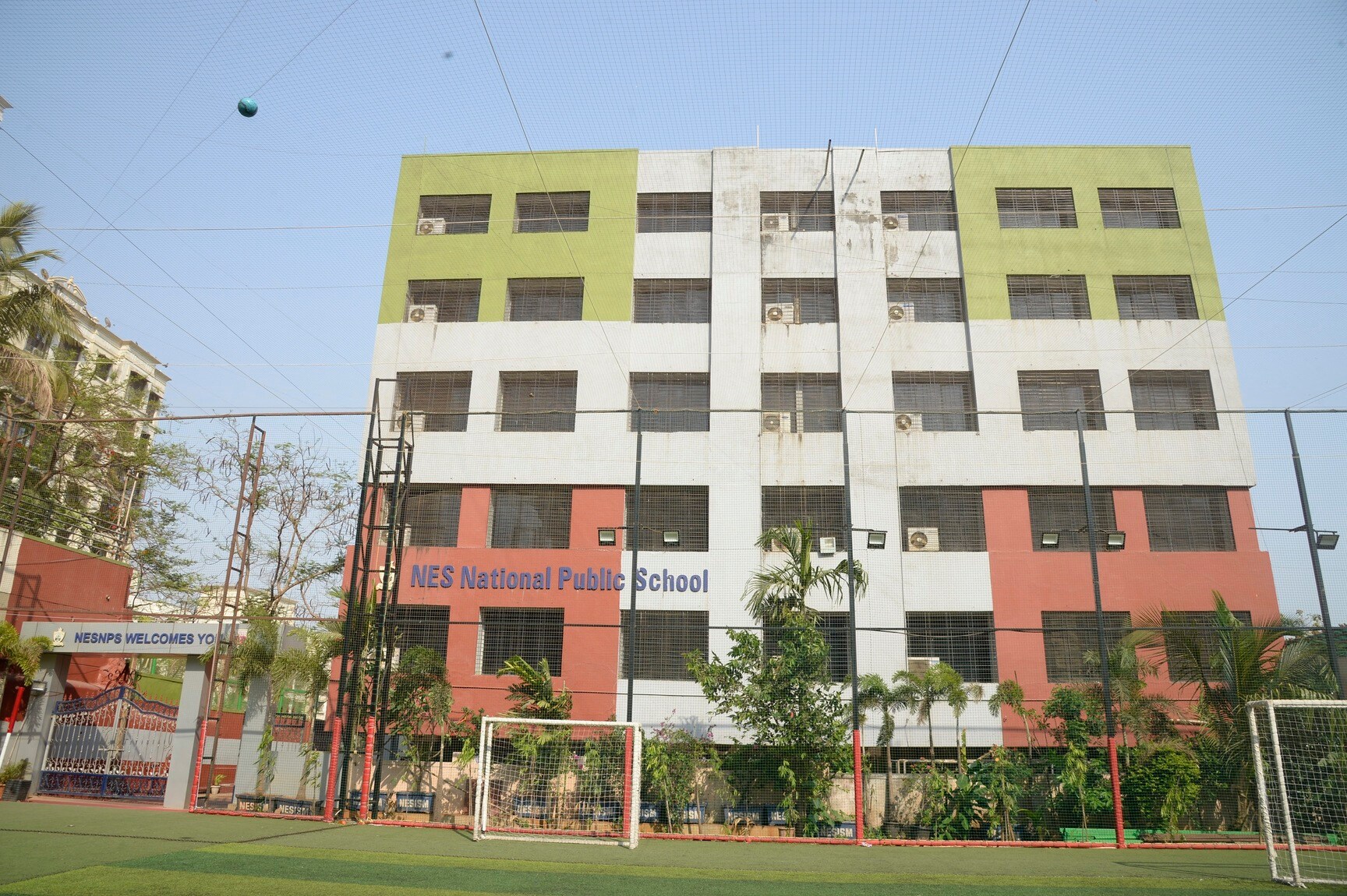 N E S National Public School